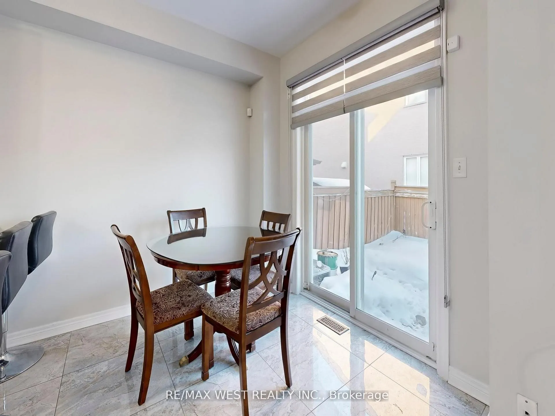 Photo 21 of 56 Planter Crescent, Vaughan, Vellore Village — HOMEH
