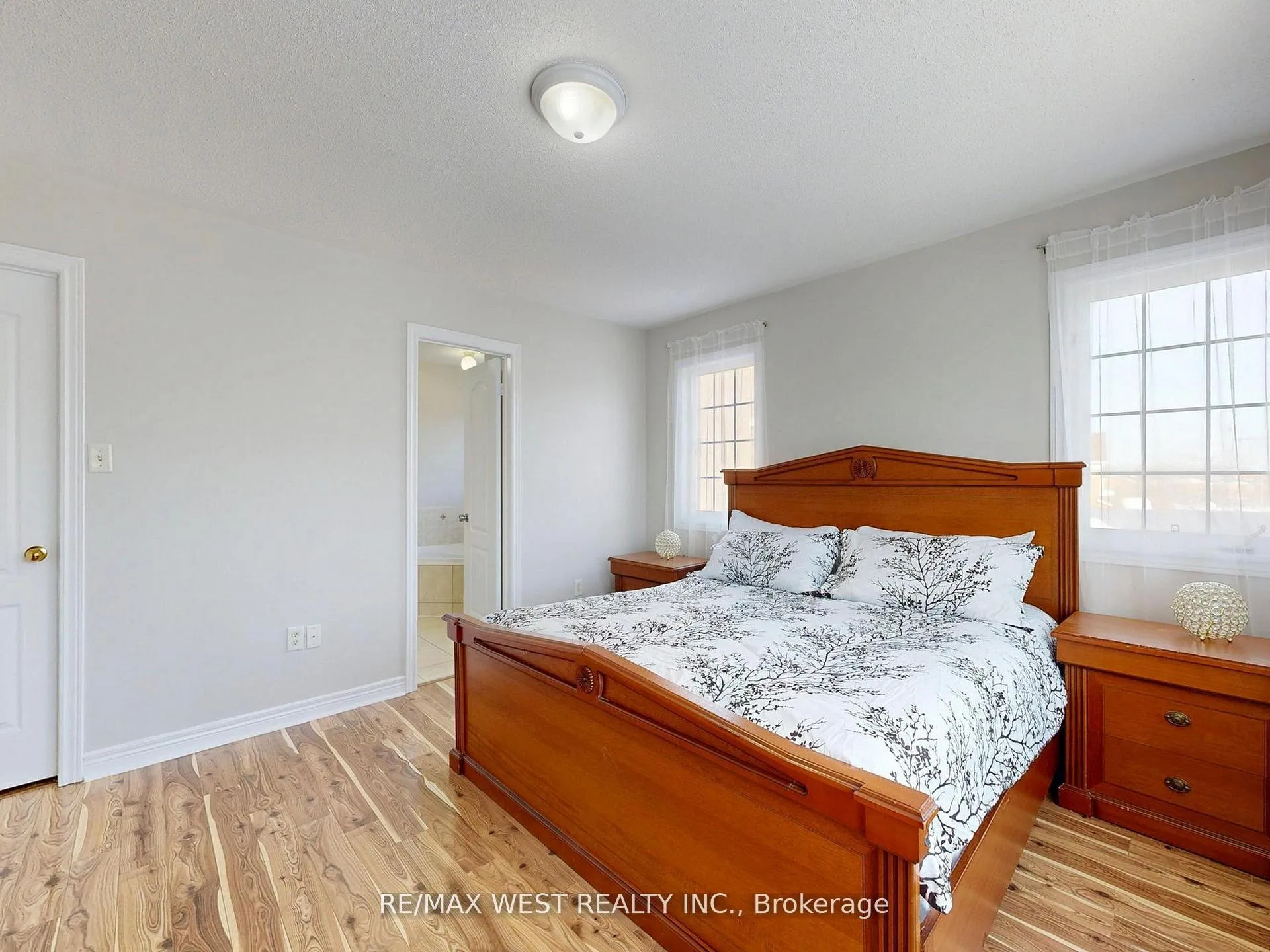 Photo 31 of 56 Planter Crescent, Vaughan, Vellore Village — HOMEH