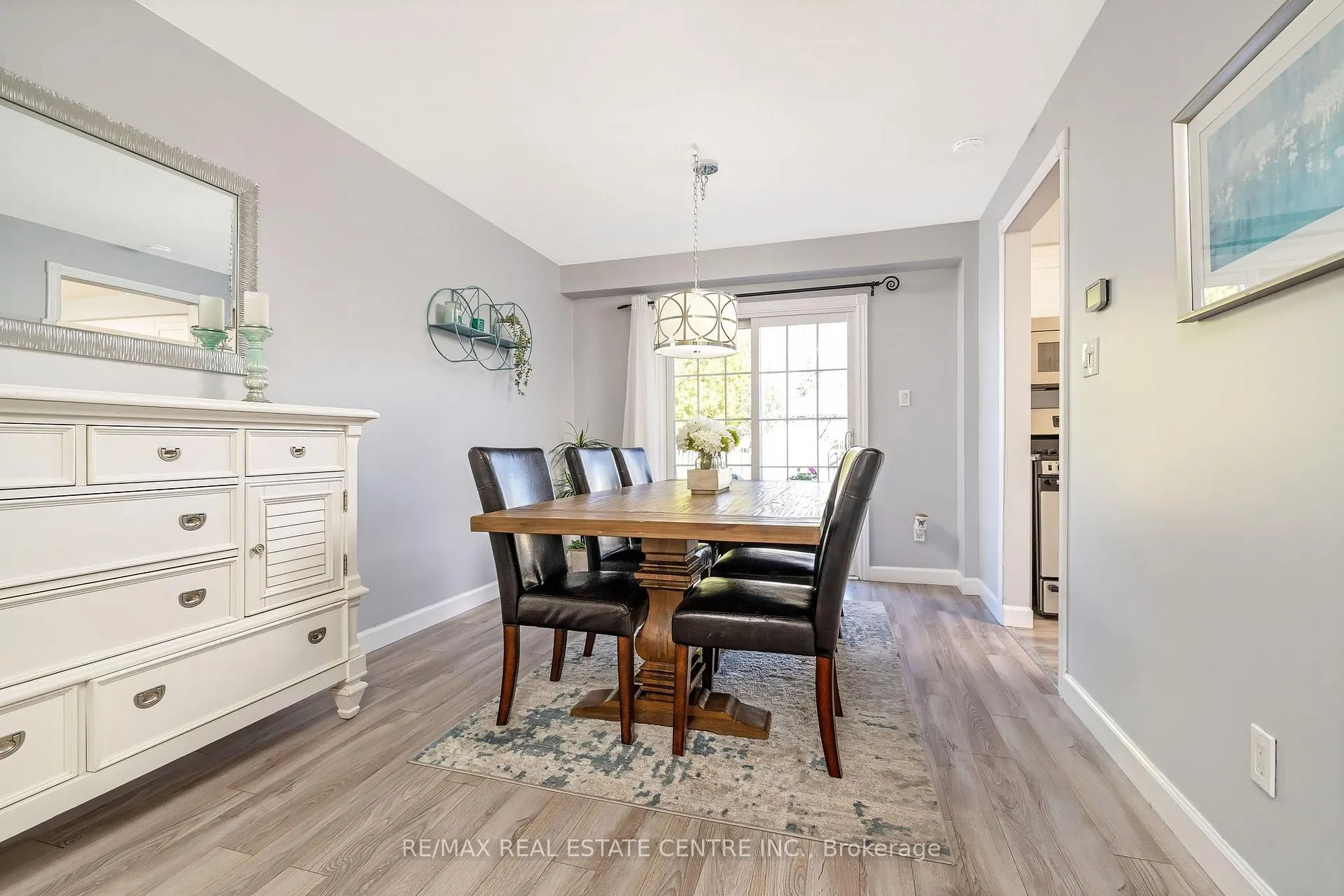 Photo 10 of 3145 Mccarron Crescent, Mississauga, Meadowvale — HOMEH