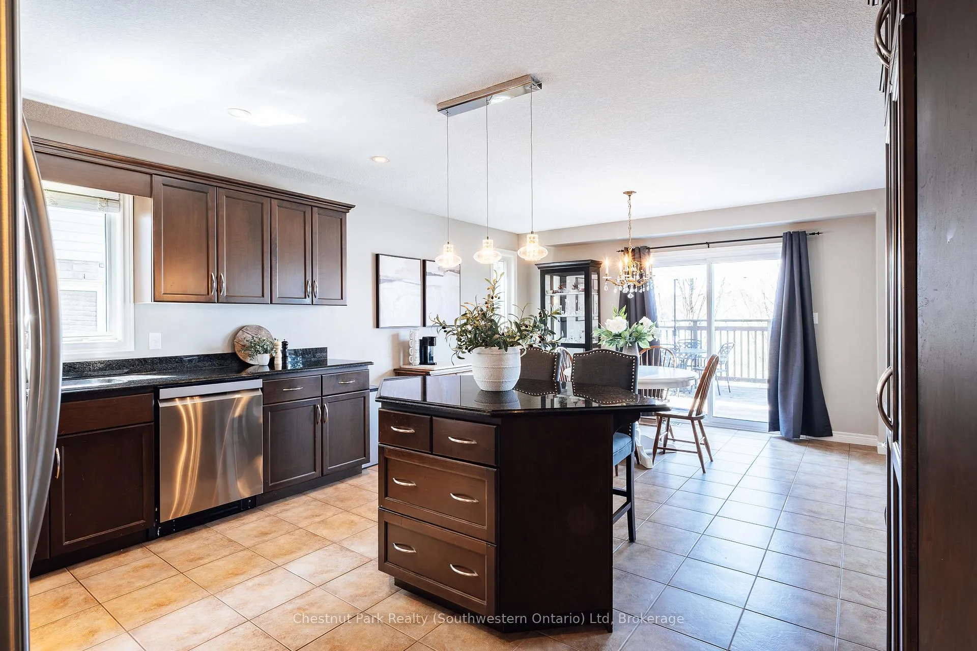 Photo 13 of 185 Clair Road W, Guelph, Clairfields/Hanlon Business Park — HOMEH