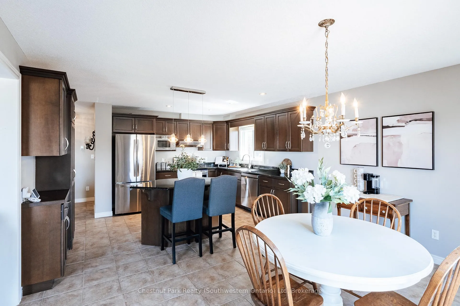 Photo 19 of 185 Clair Road W, Guelph, Clairfields/Hanlon Business Park — HOMEH
