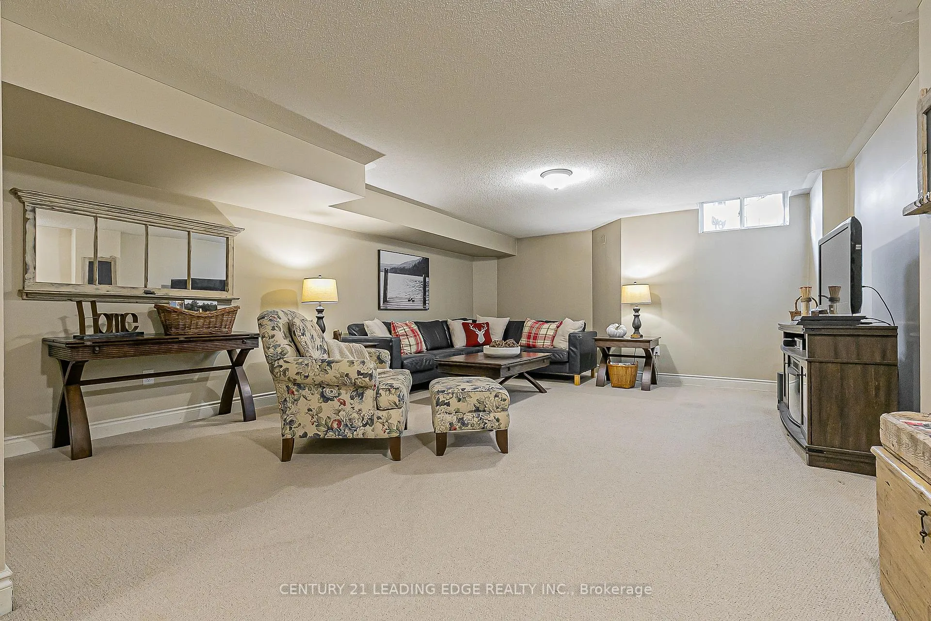 Photo 13 of 34A Washington Street, Markham, Old Markham Village — HOMEH