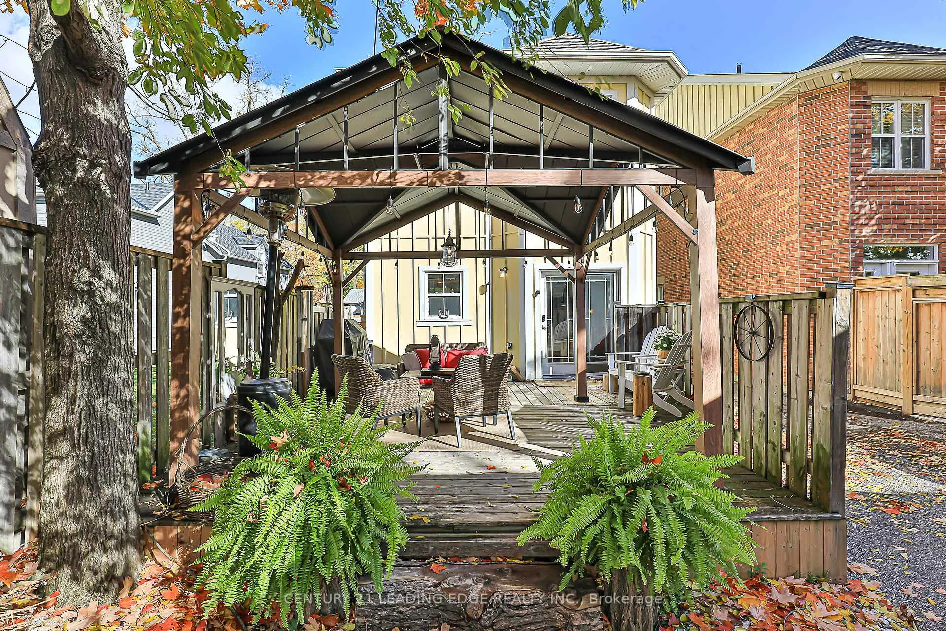 Photo 17 of 34A Washington Street, Markham, Old Markham Village — HOMEH