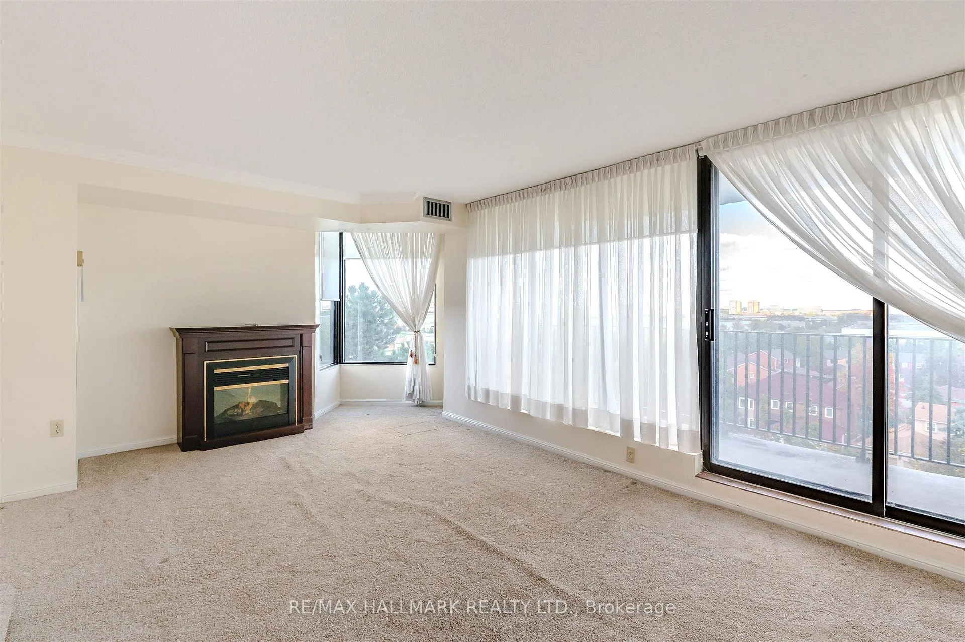Photo 10 of Unit 614, 6500 Montevideo Road, Mississauga, Meadowvale — HOMEH