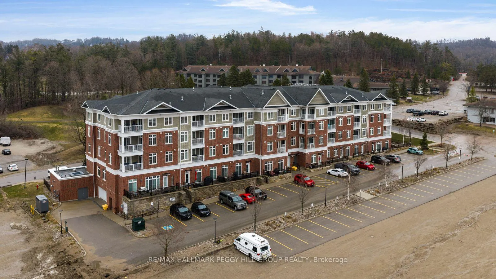 Front of Unit 217, 40 Horseshoe Boulevard