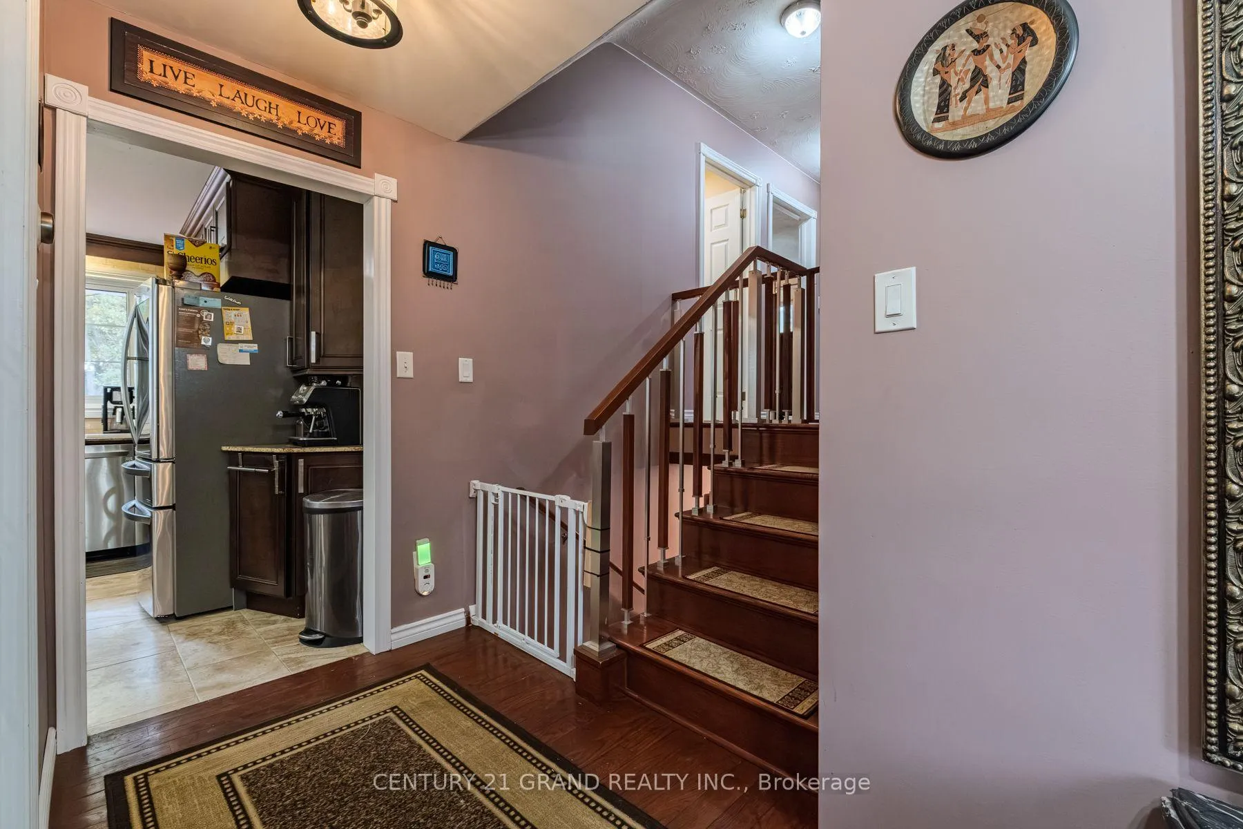 Photo 7 of 2104 Governors Road, Hamilton, Rural Ancaster — HOMEH