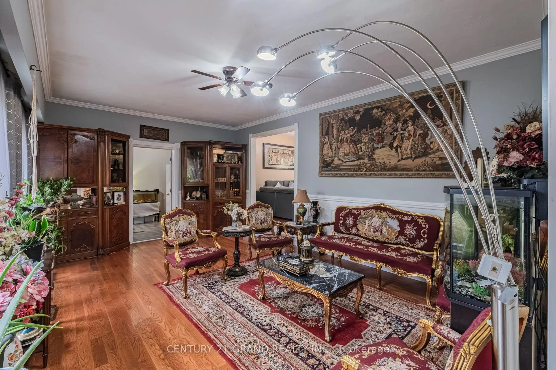 Photo 8 of 2104 Governors Road, Hamilton, Rural Ancaster — HOMEH
