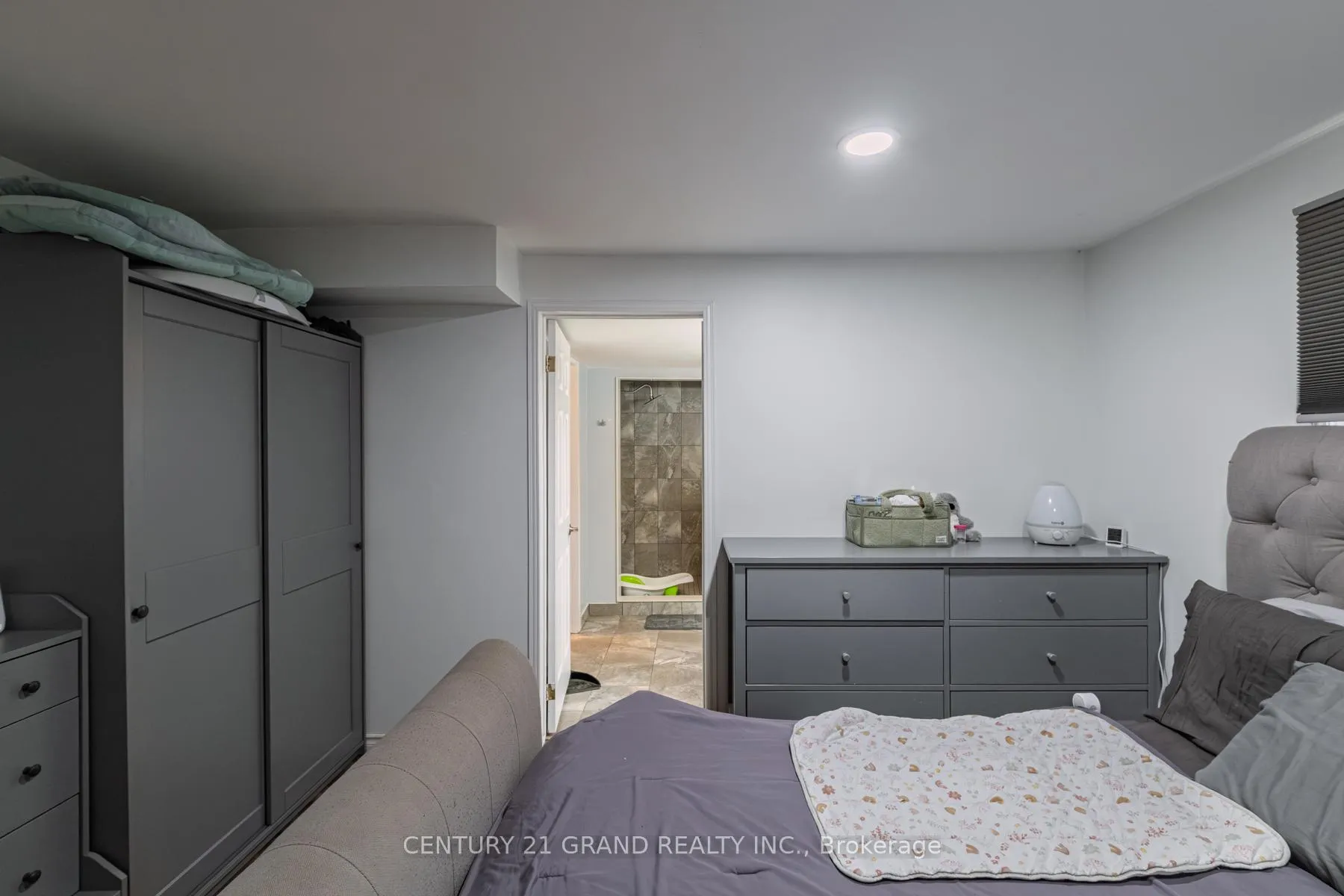 Photo 34 of 2104 Governors Road, Hamilton, Rural Ancaster — HOMEH