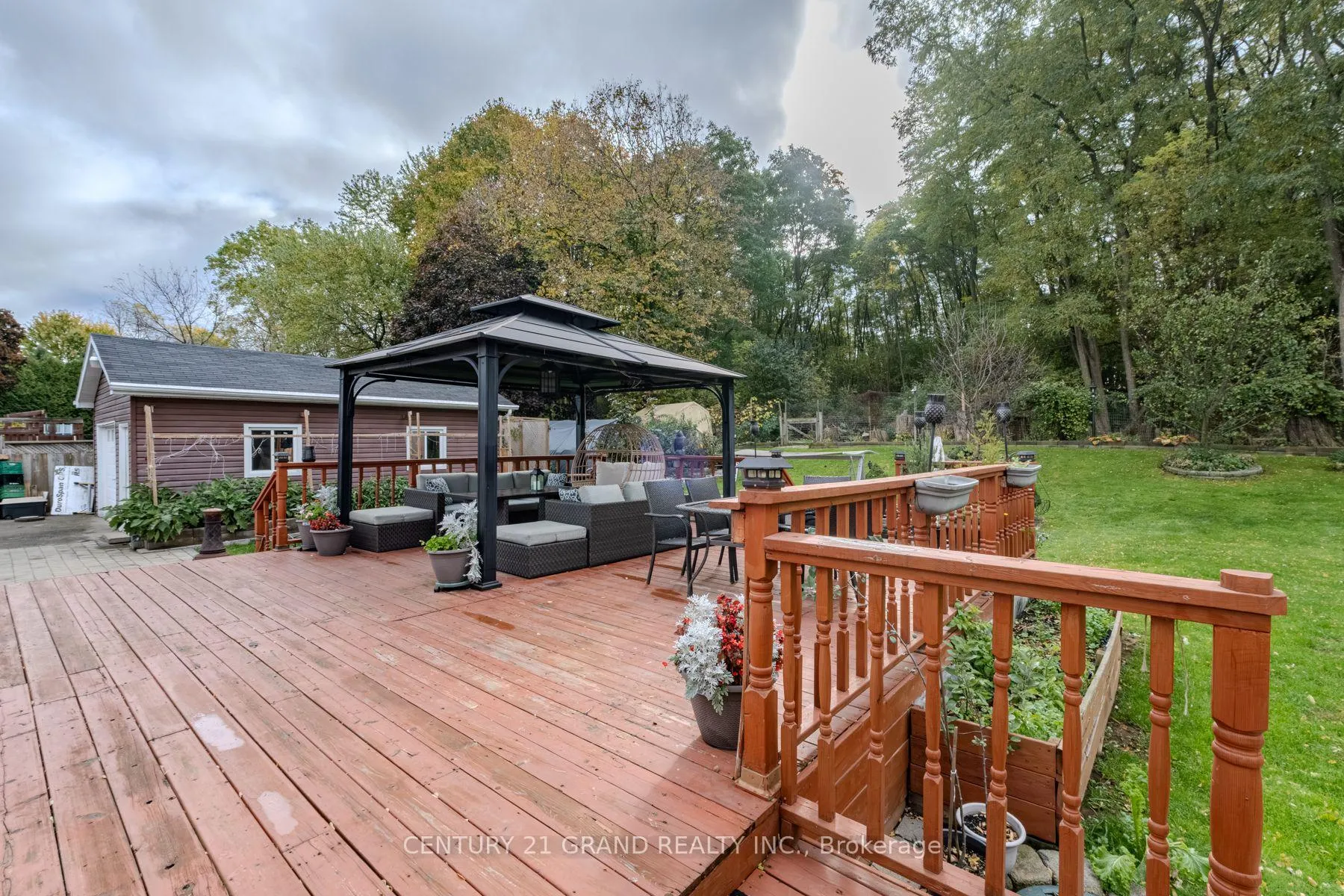 Photo 39 of 2104 Governors Road, Hamilton, Rural Ancaster — HOMEH