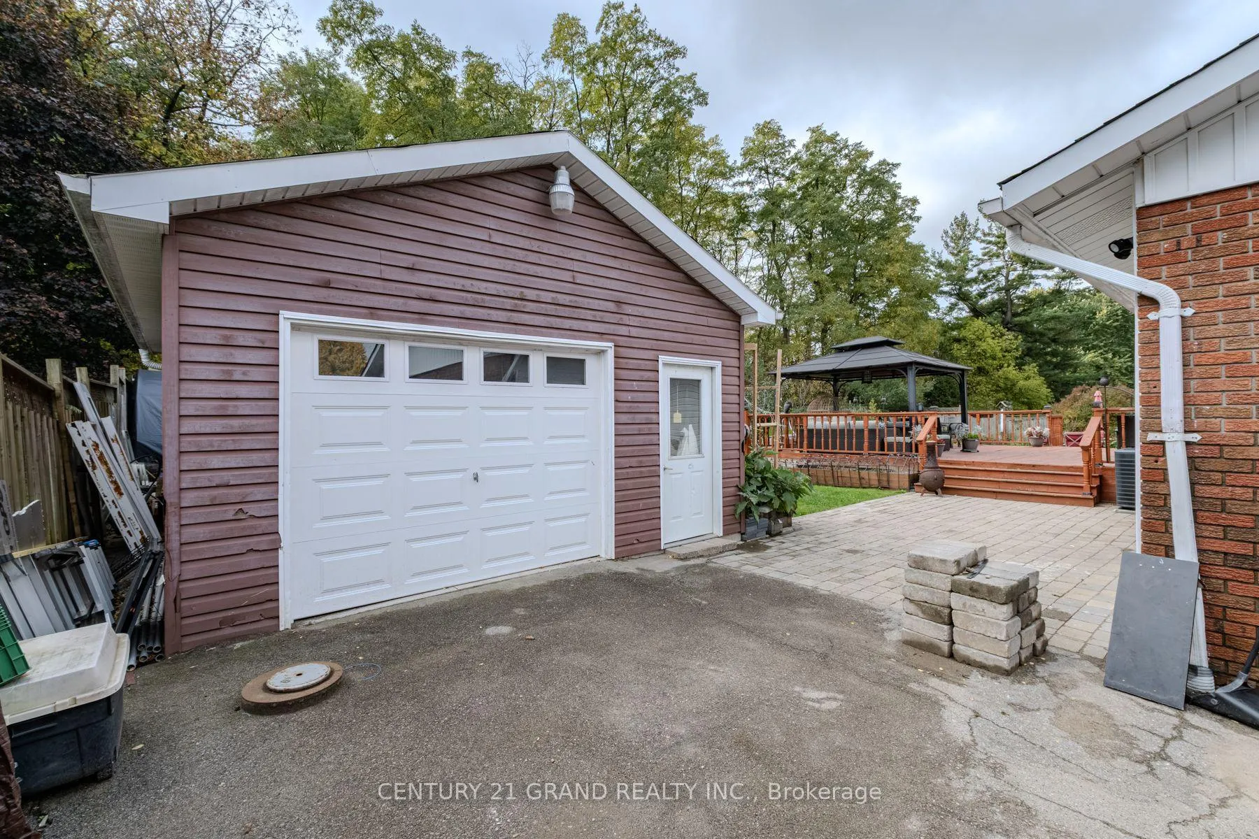 Photo 44 of 2104 Governors Road, Hamilton, Rural Ancaster — HOMEH