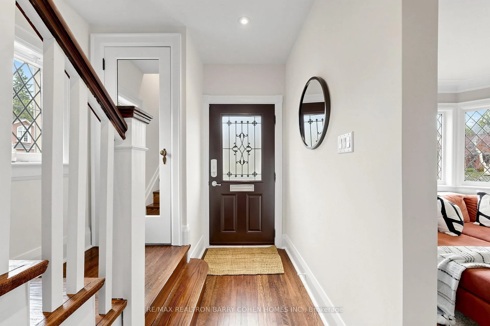 Photo 5 of 3 Donegall Drive, Toronto, Leaside — HOMEH