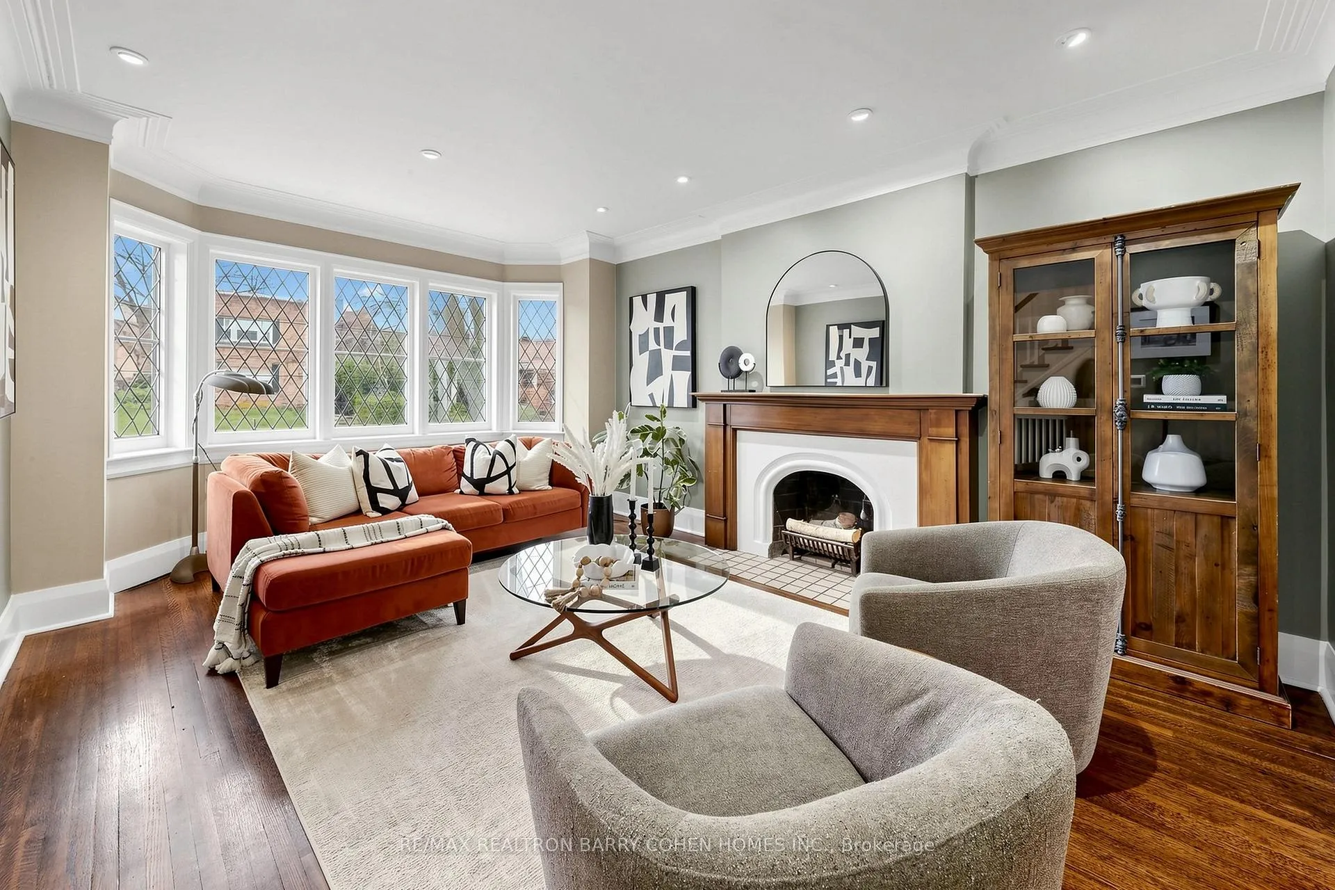 Photo 7 of 3 Donegall Drive, Toronto, Leaside — HOMEH