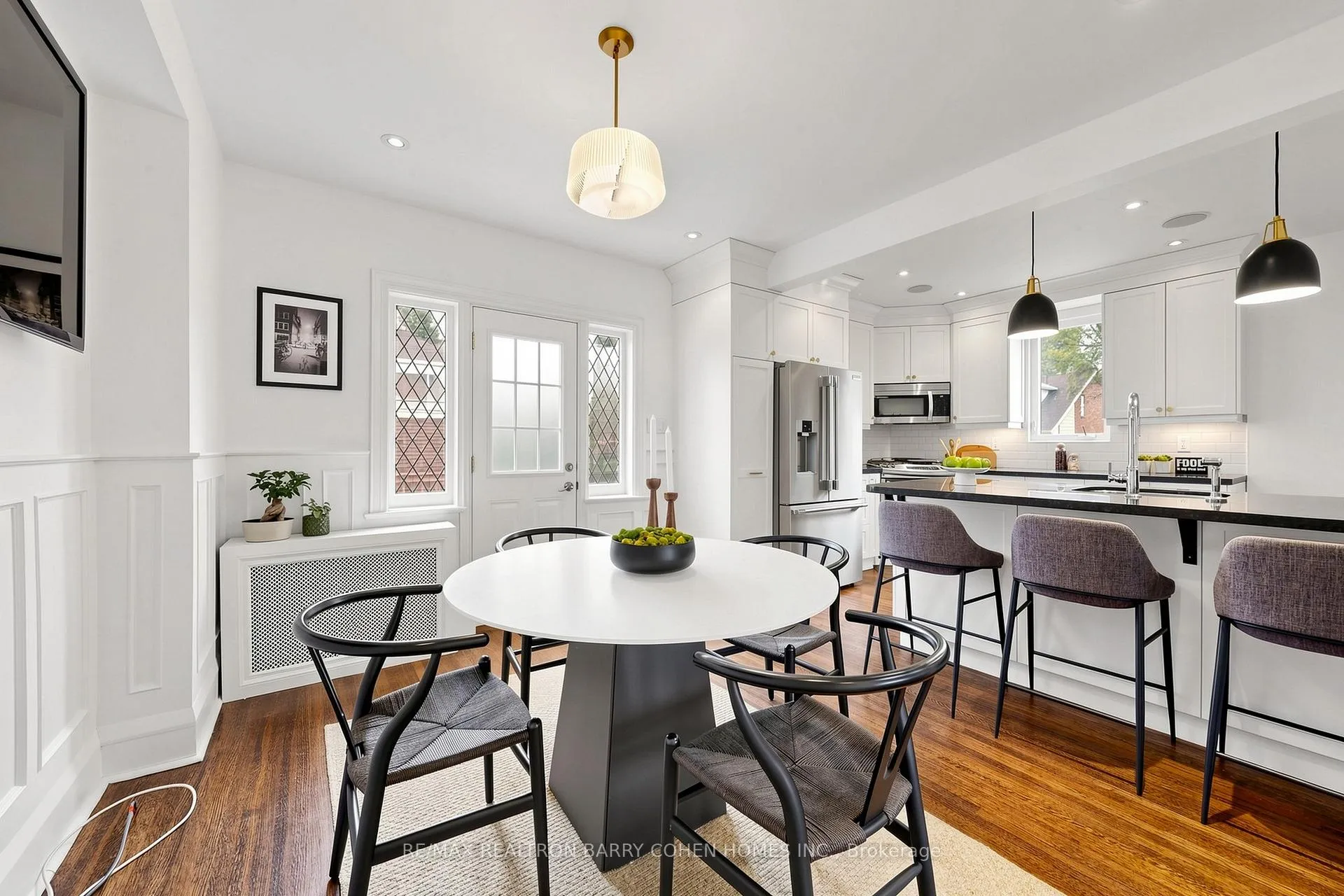 Photo 17 of 3 Donegall Drive, Toronto, Leaside — HOMEH