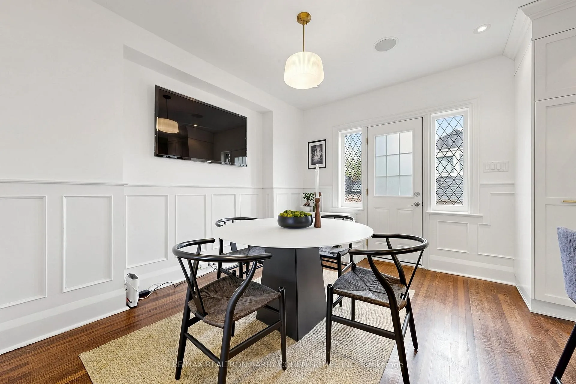 Photo 19 of 3 Donegall Drive, Toronto, Leaside — HOMEH