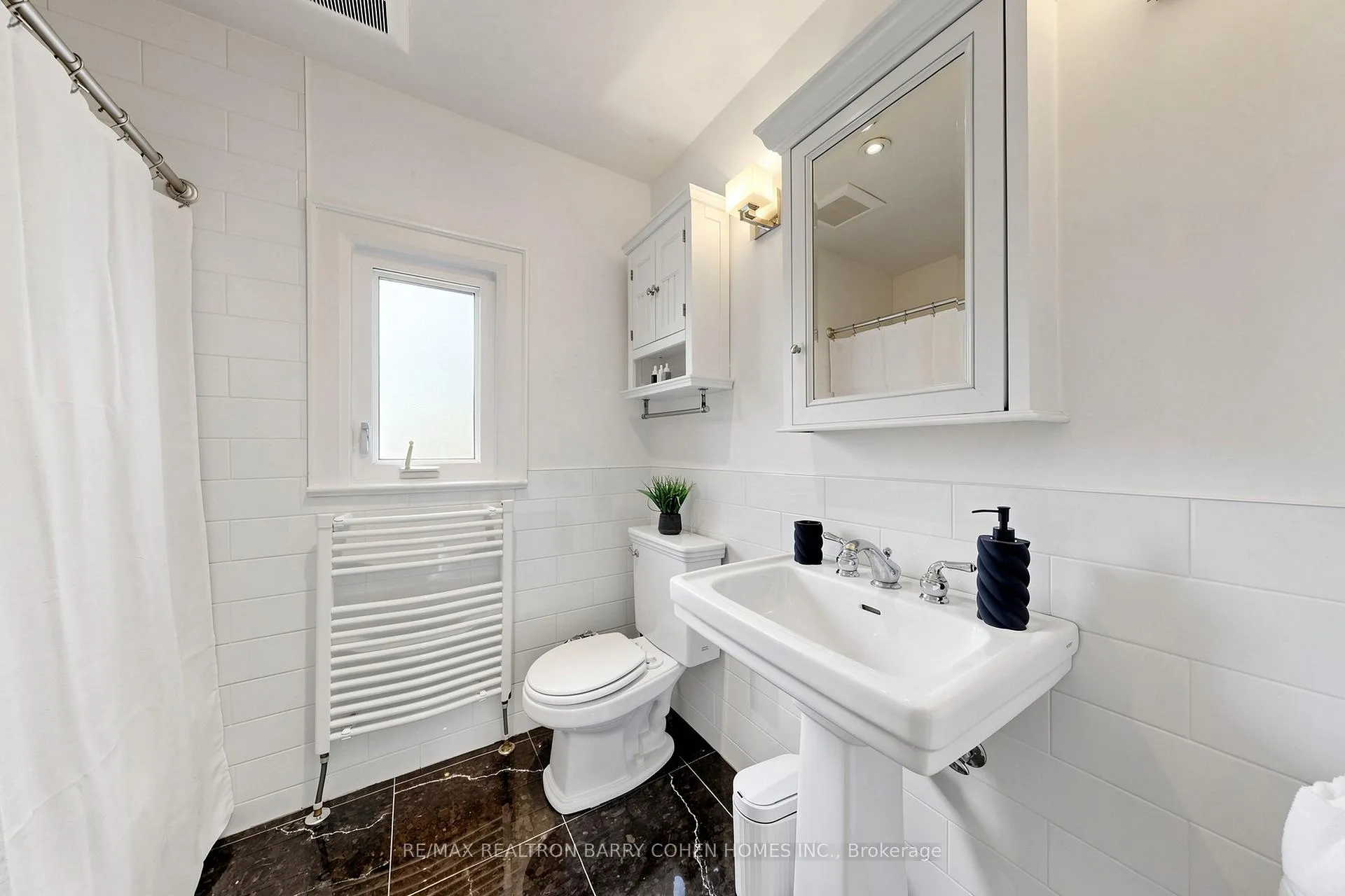 Photo 31 of 3 Donegall Drive, Toronto, Leaside — HOMEH