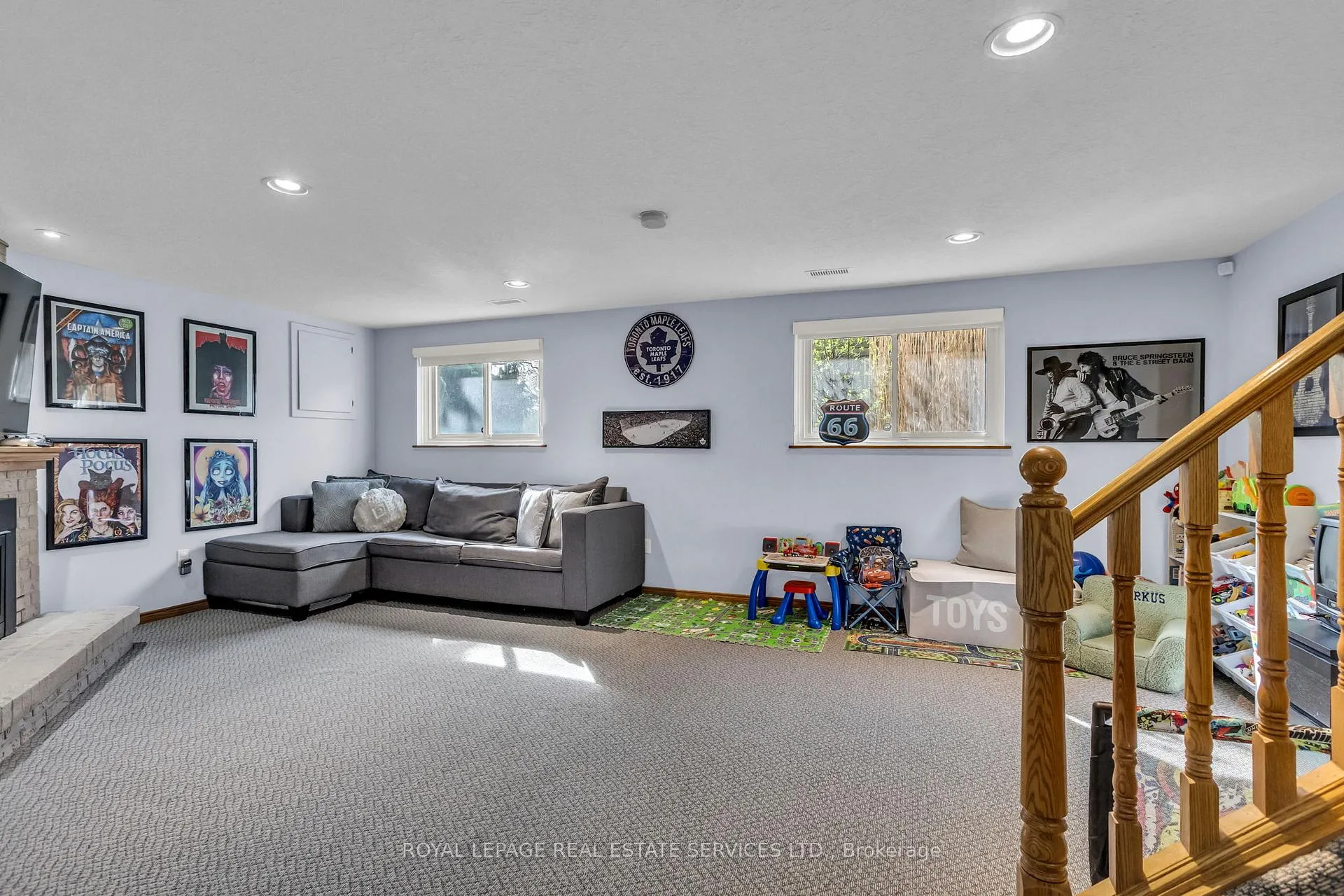 Photo 23 of 24 Shuh Avenue, Kitchener — HOMEH
