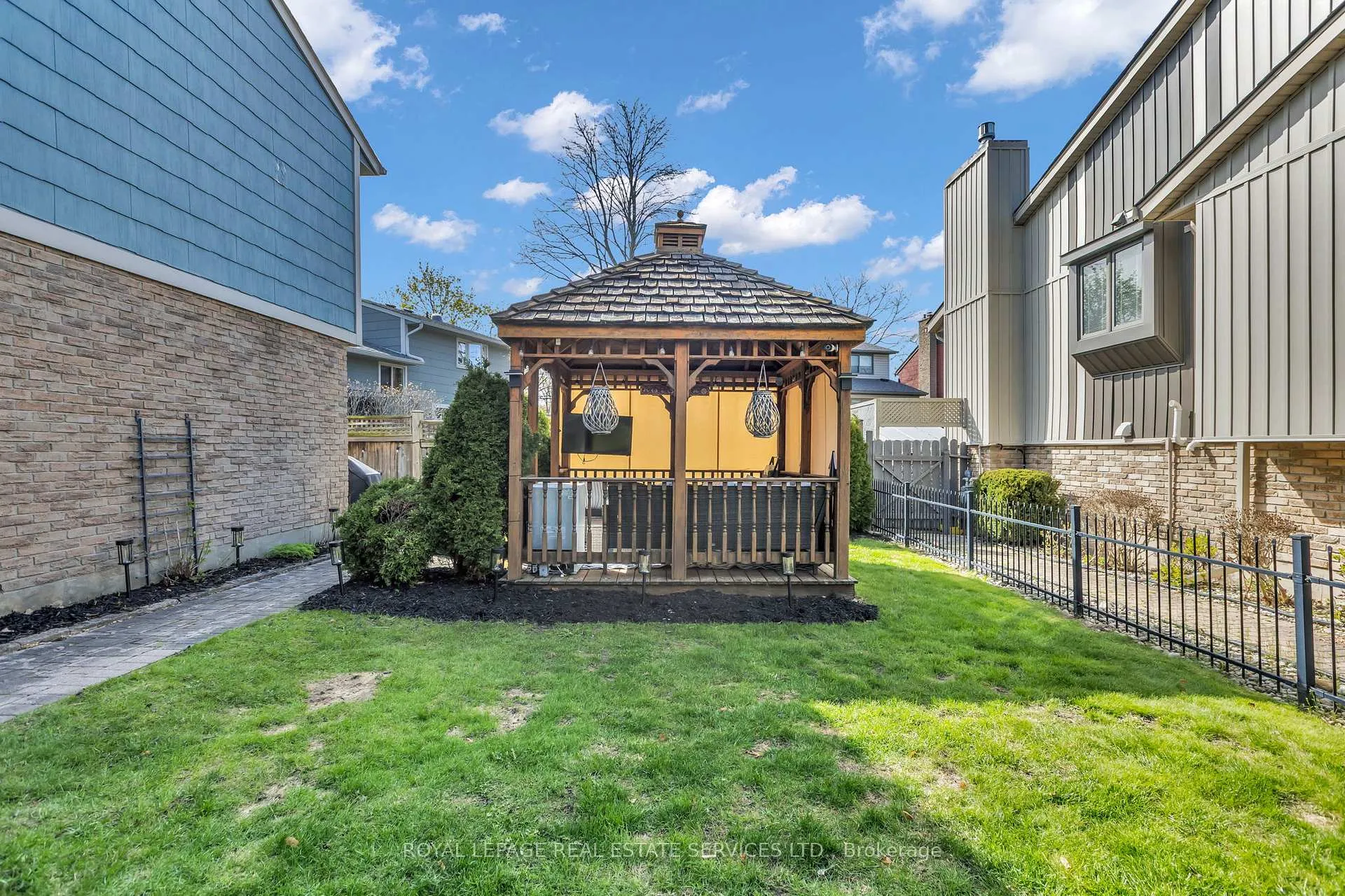 Photo 30 of 24 Shuh Avenue, Kitchener — HOMEH