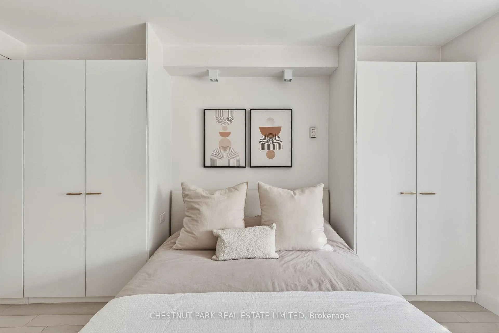 Photo 19 of Unit 201, 40 Oaklands Avenue, Toronto, Yonge-St. Clair — HOMEH