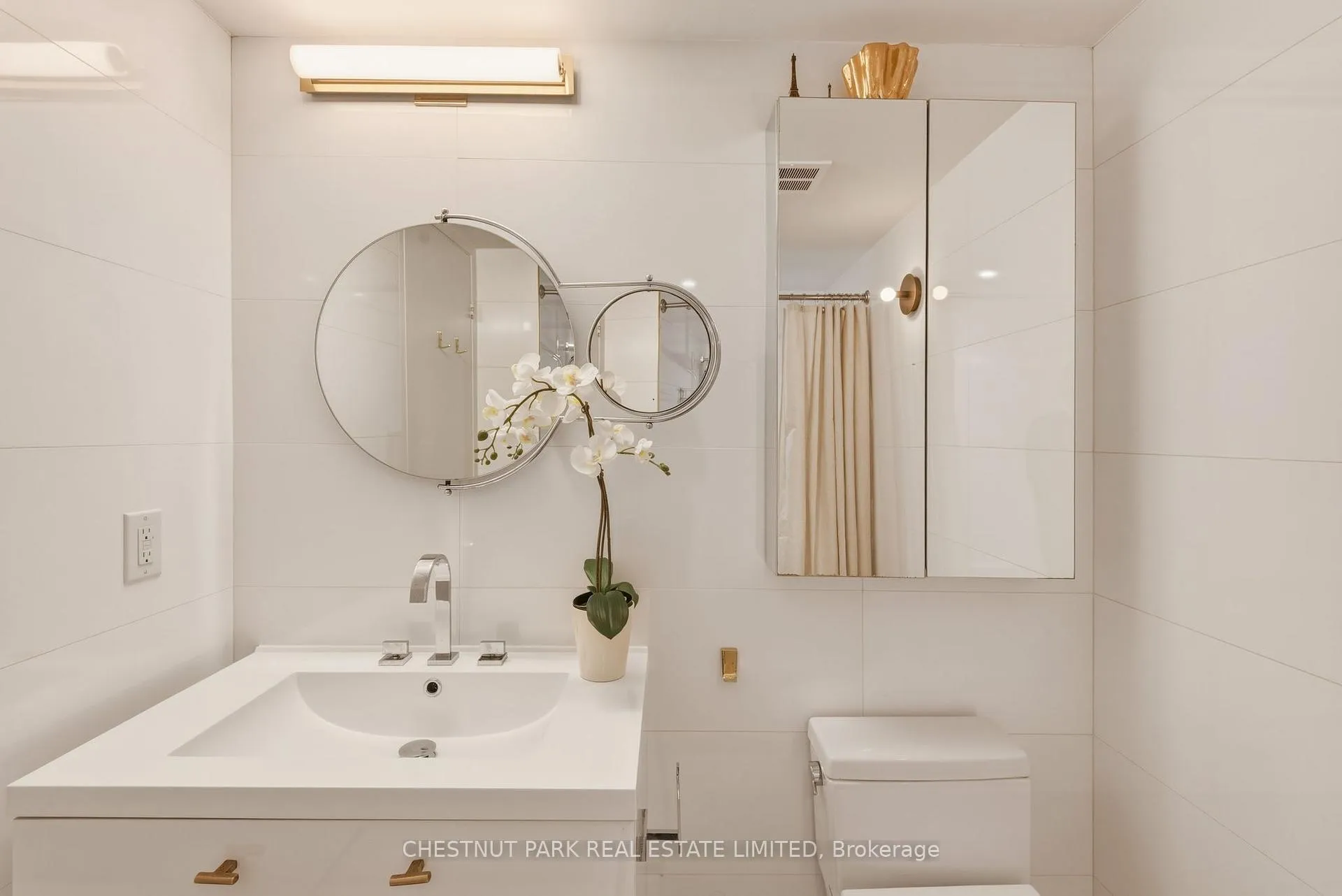 Photo 28 of Unit 201, 40 Oaklands Avenue, Toronto, Yonge-St. Clair — HOMEH