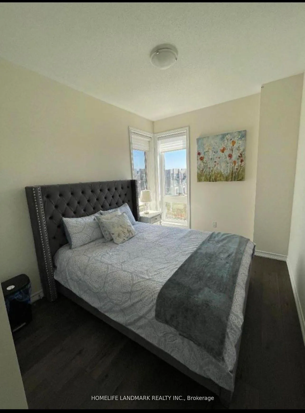 Photo 3 of 22 Lord Melborne Street, Markham, Victoria Square — HOMEH