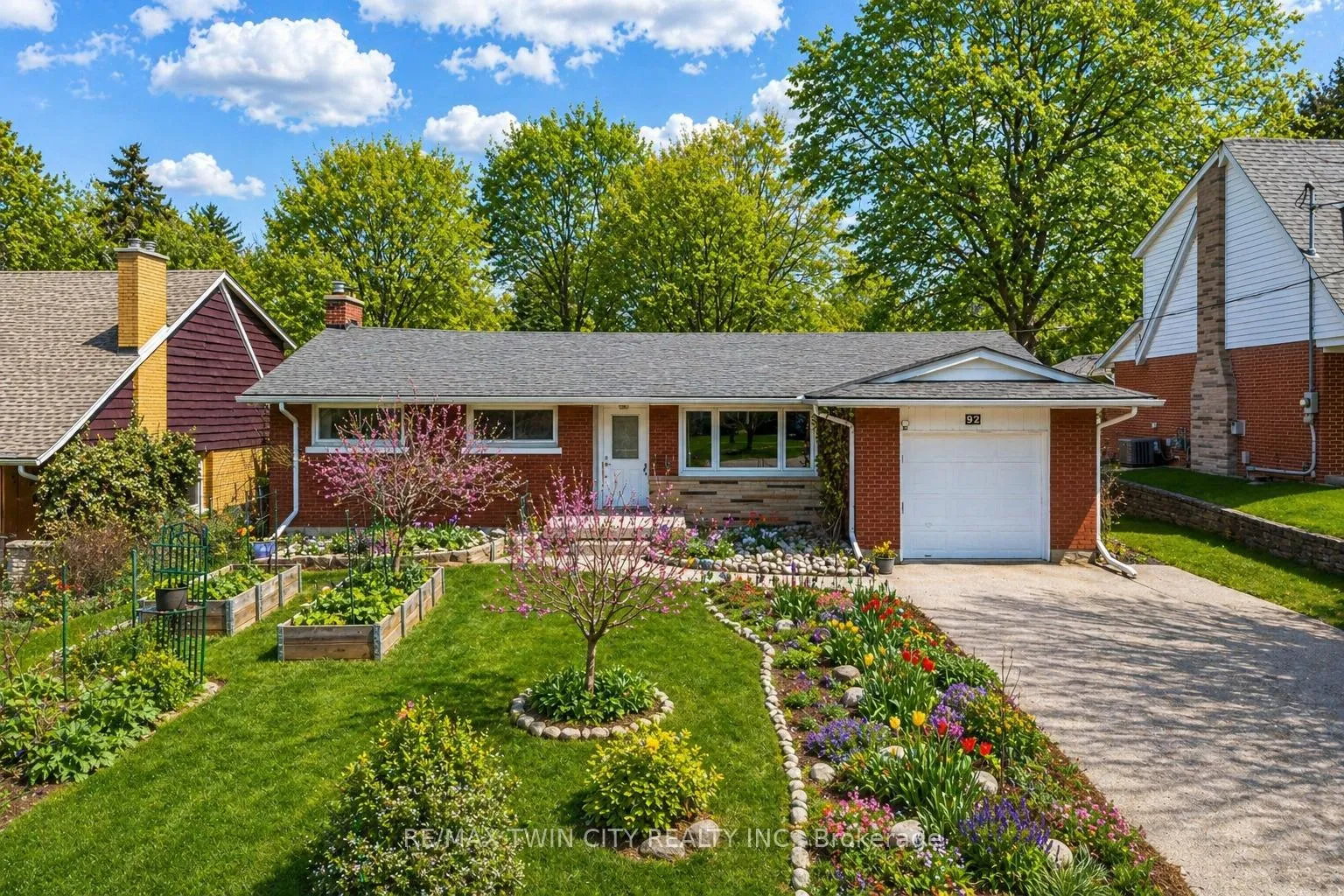 Photo 1 of 92 Braeside Avenue, Waterloo — HOMEH