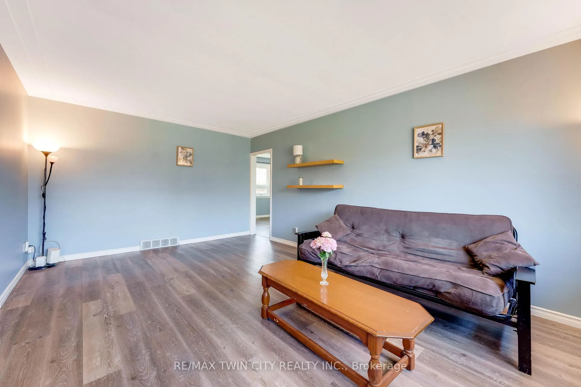 Photo 6 of 92 Braeside Avenue, Waterloo — HOMEH
