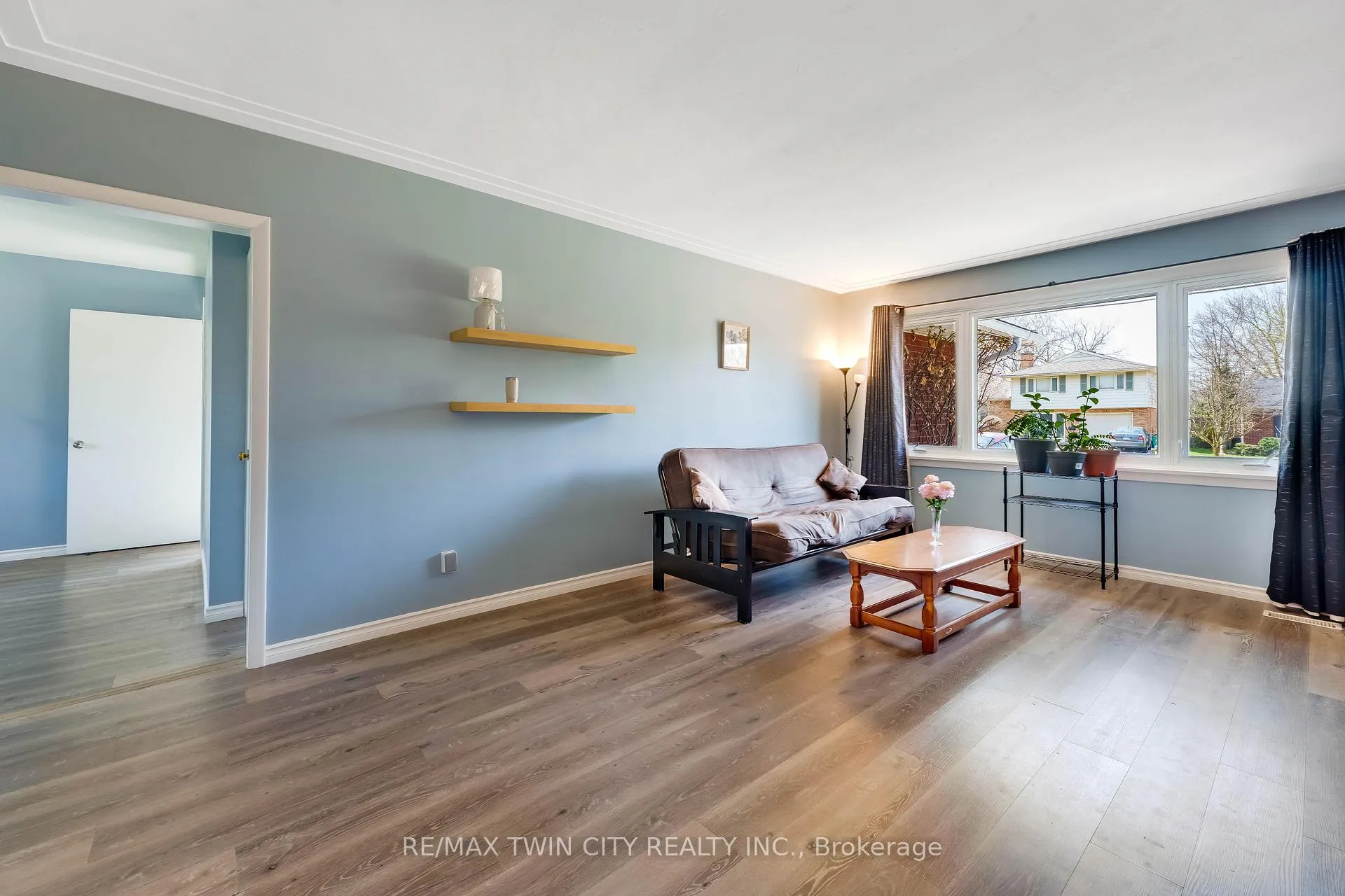 Photo 7 of 92 Braeside Avenue, Waterloo — HOMEH