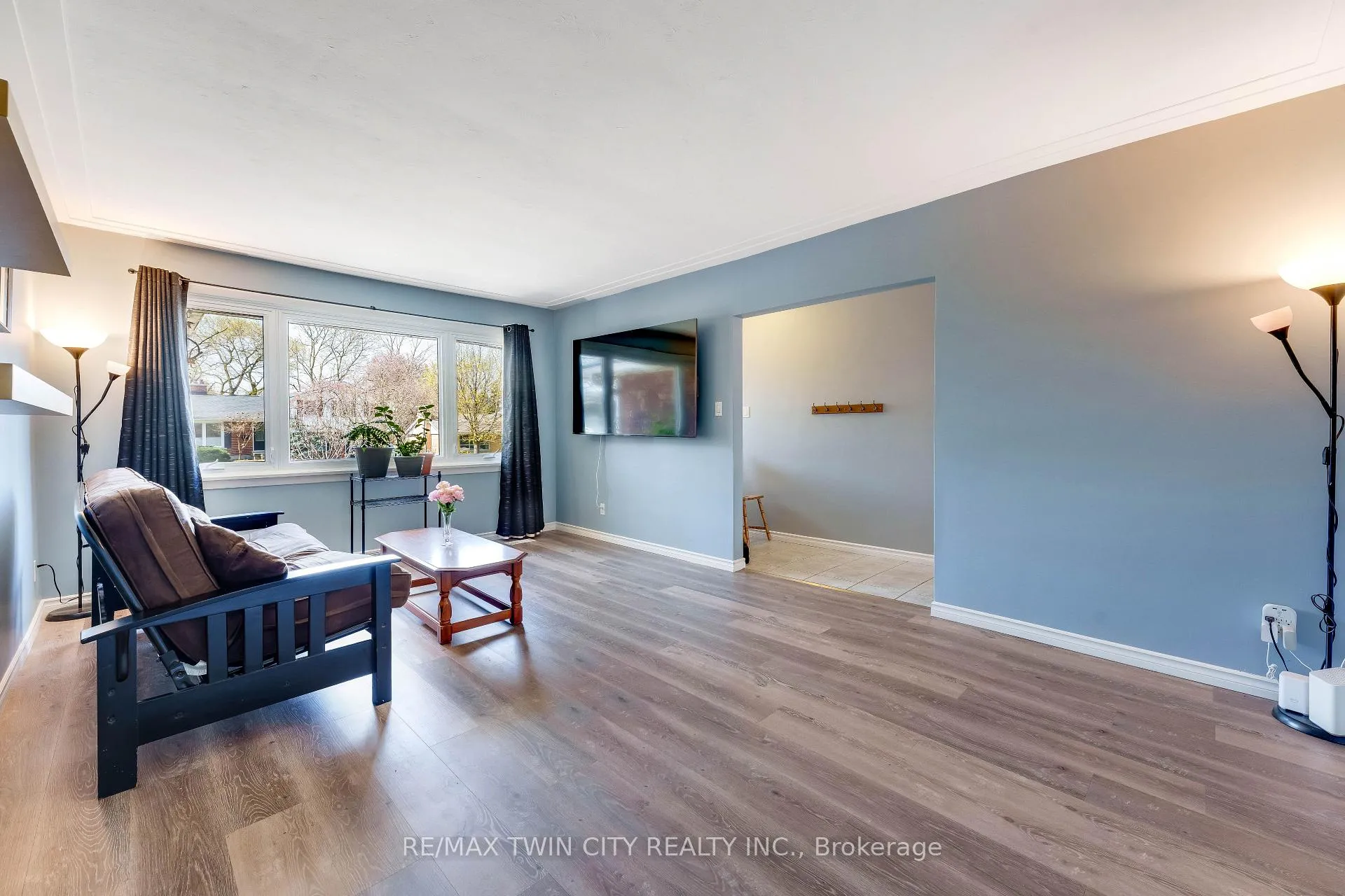 Photo 8 of 92 Braeside Avenue, Waterloo — HOMEH