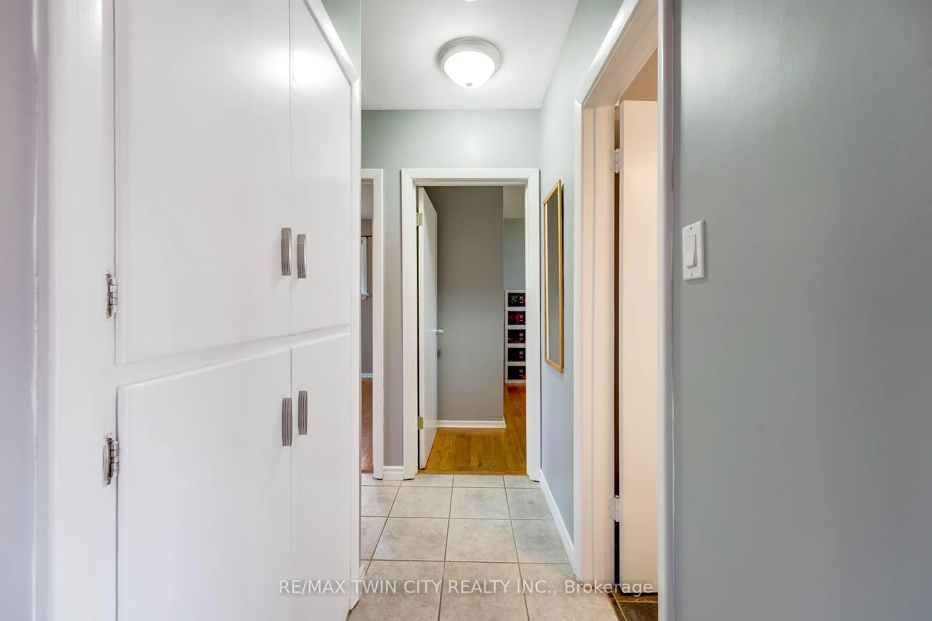 Photo 14 of 92 Braeside Avenue, Waterloo — HOMEH