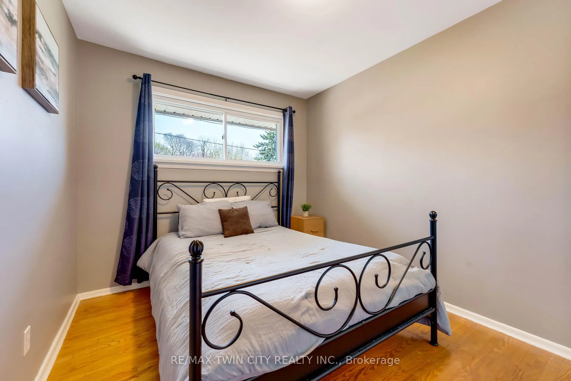 Photo 21 of 92 Braeside Avenue, Waterloo — HOMEH