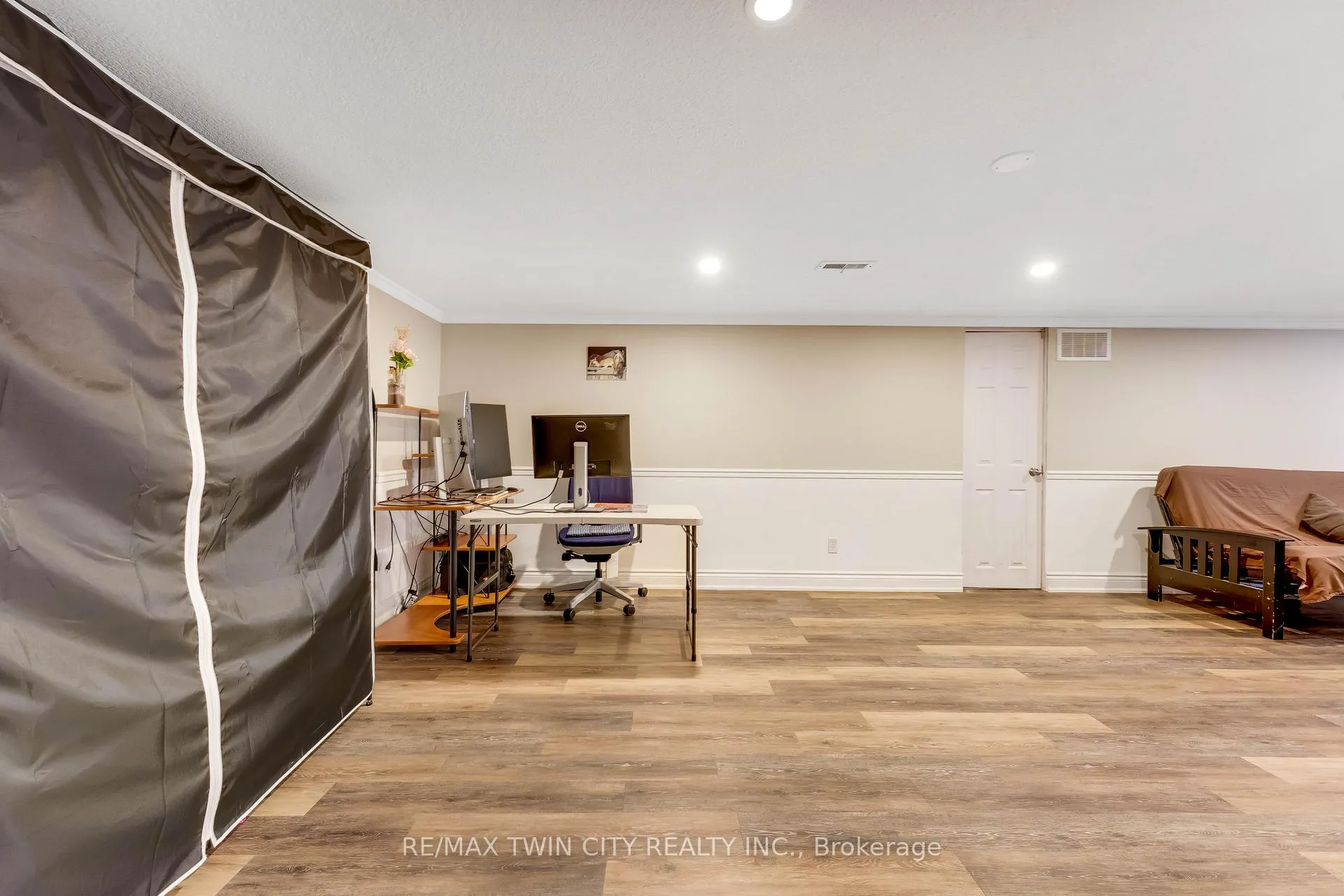 Photo 37 of 92 Braeside Avenue, Waterloo — HOMEH
