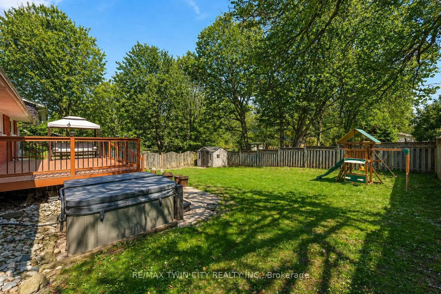 Photo 42 of 92 Braeside Avenue, Waterloo — HOMEH