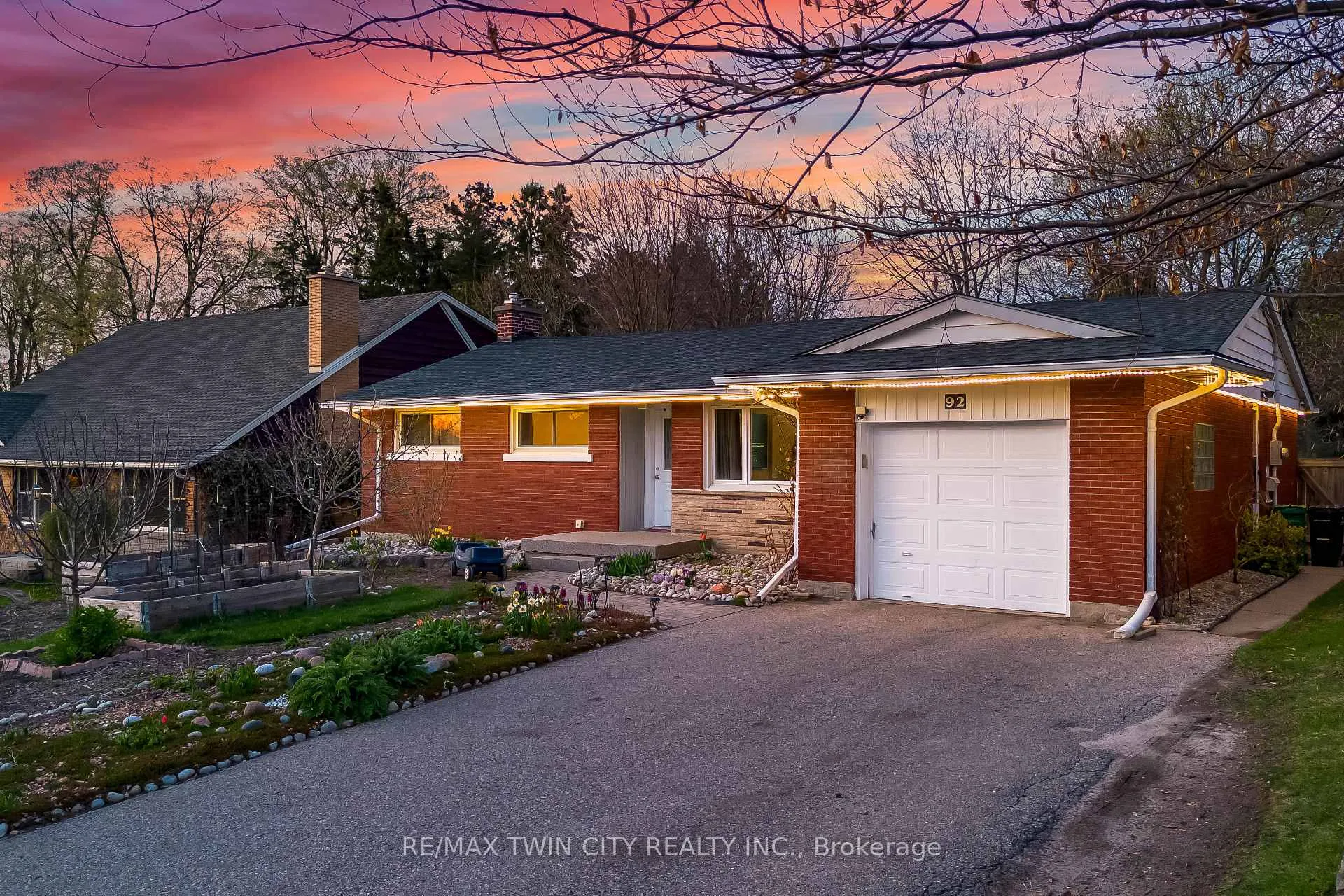 Photo 47 of 92 Braeside Avenue, Waterloo — HOMEH