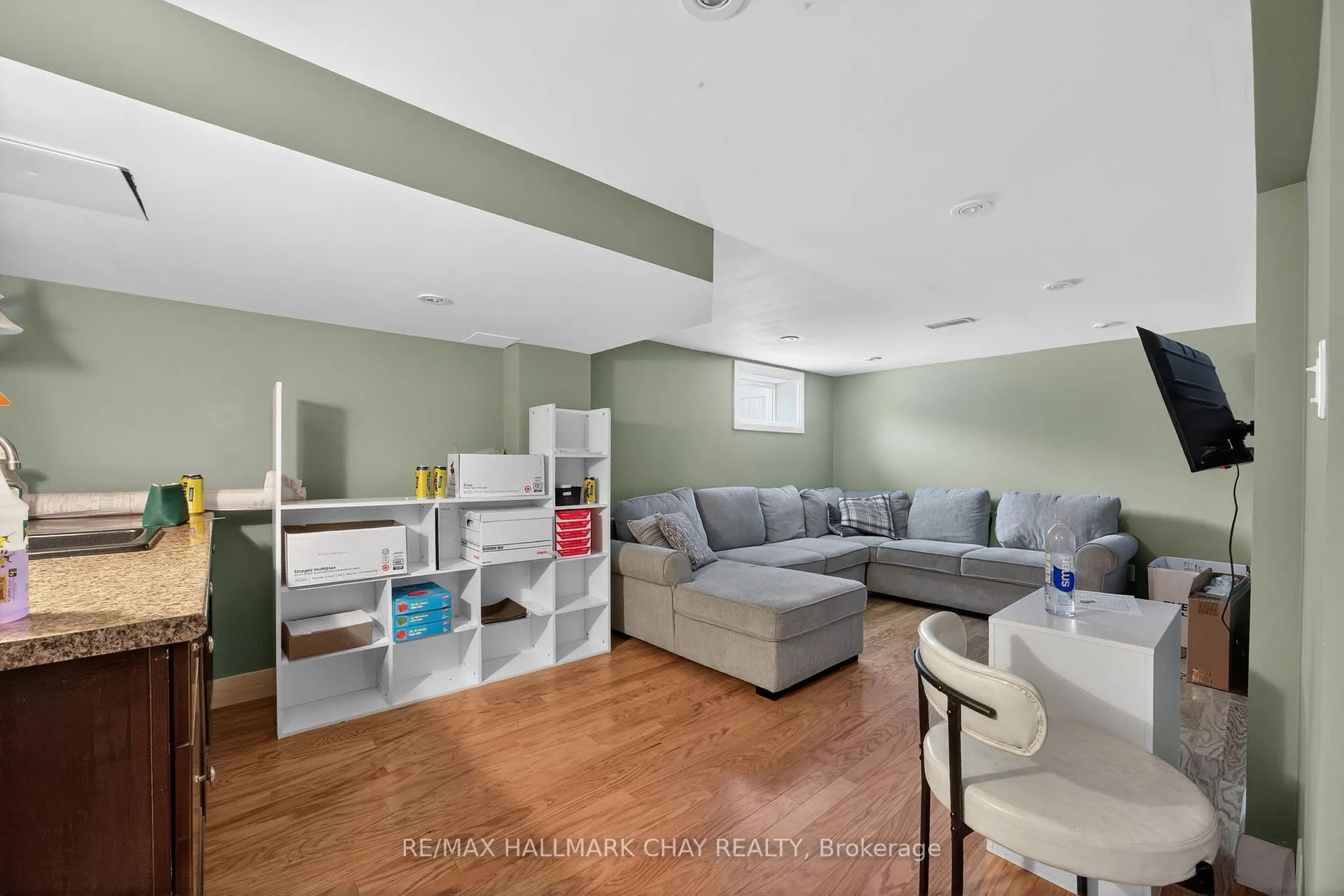 Photo 21 of 68 Drury Lane, Barrie, Wellington — HOMEH