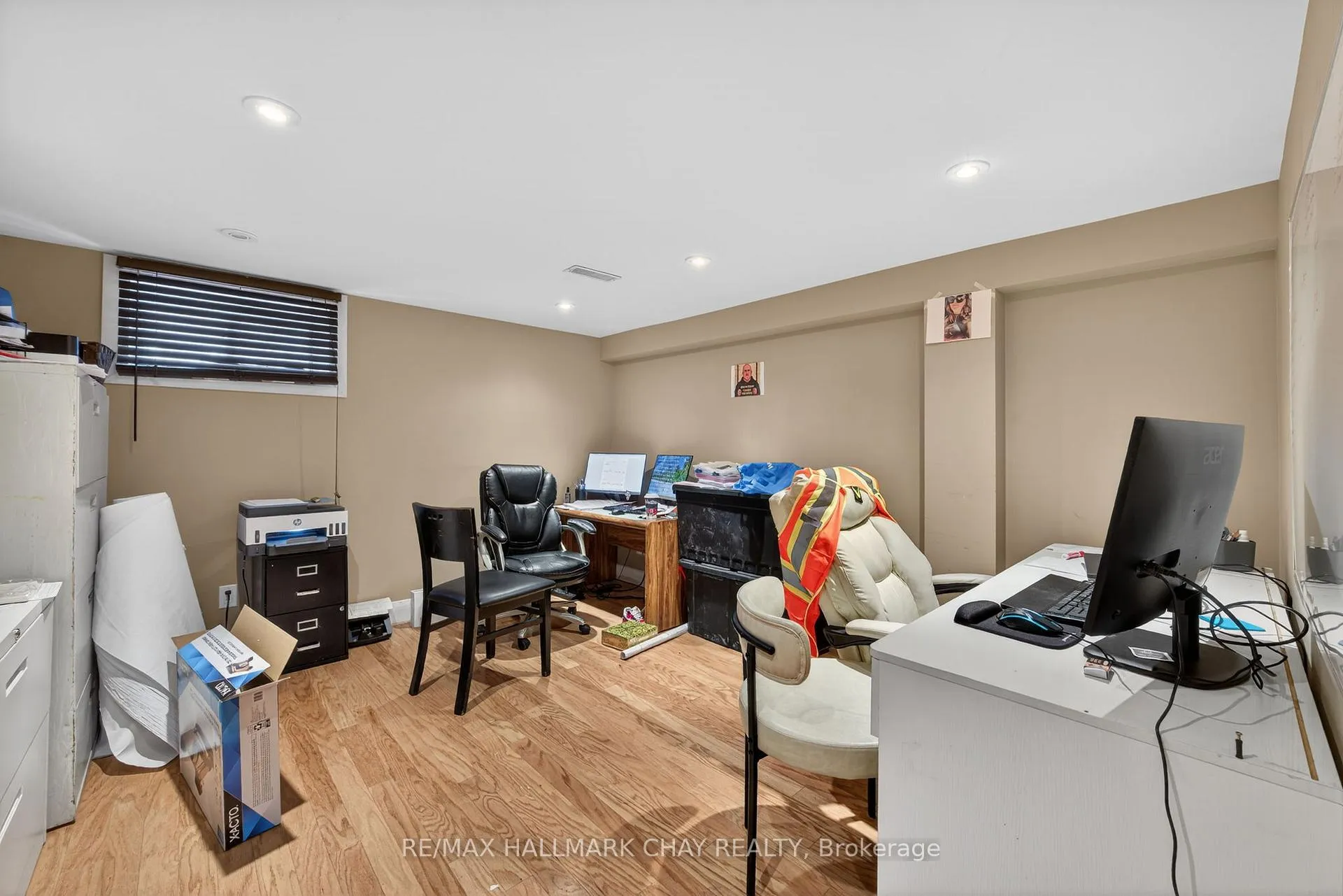 Photo 22 of 68 Drury Lane, Barrie, Wellington — HOMEH
