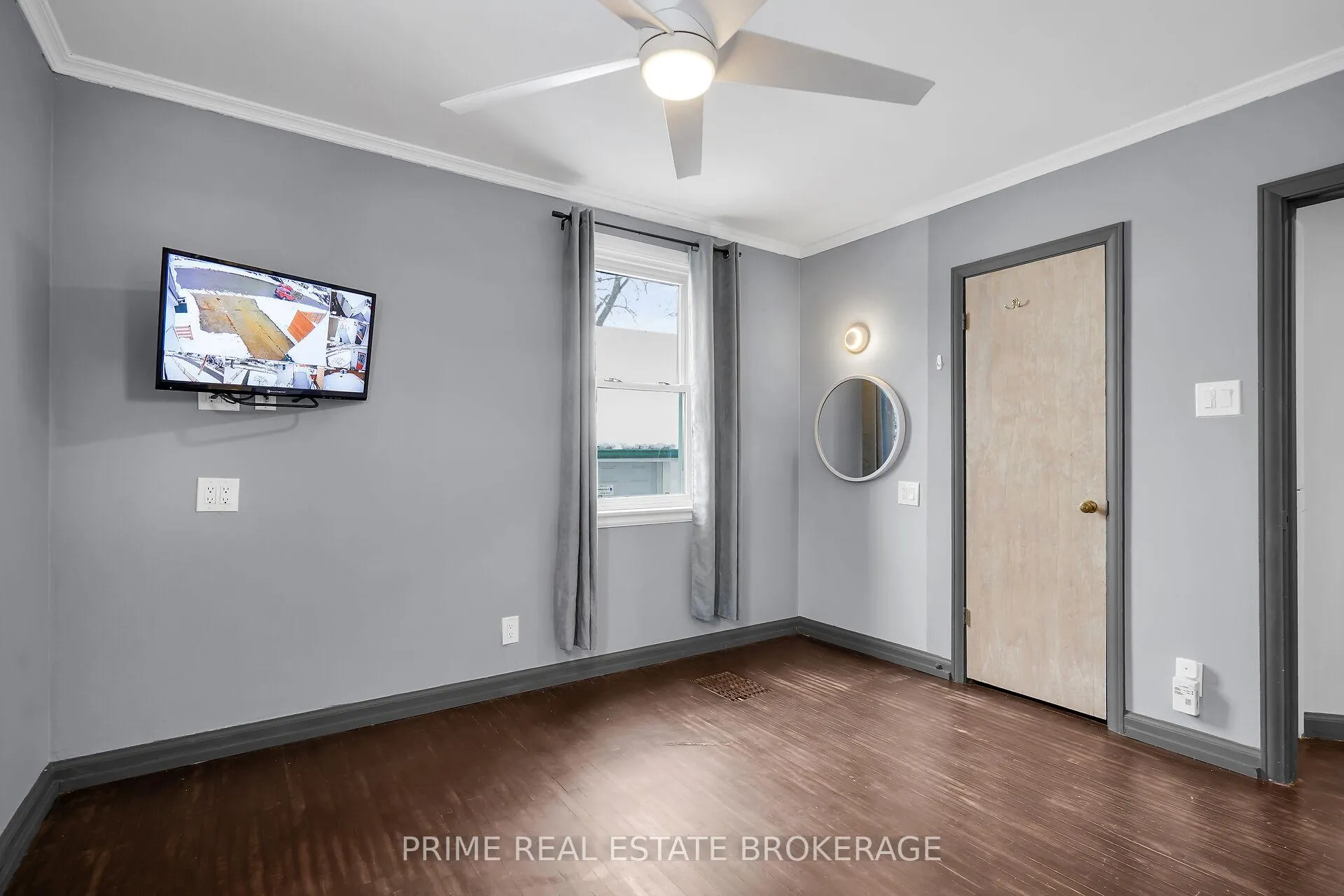 Photo 23 of 361 Spruce Street, London, East H — HOMEH
