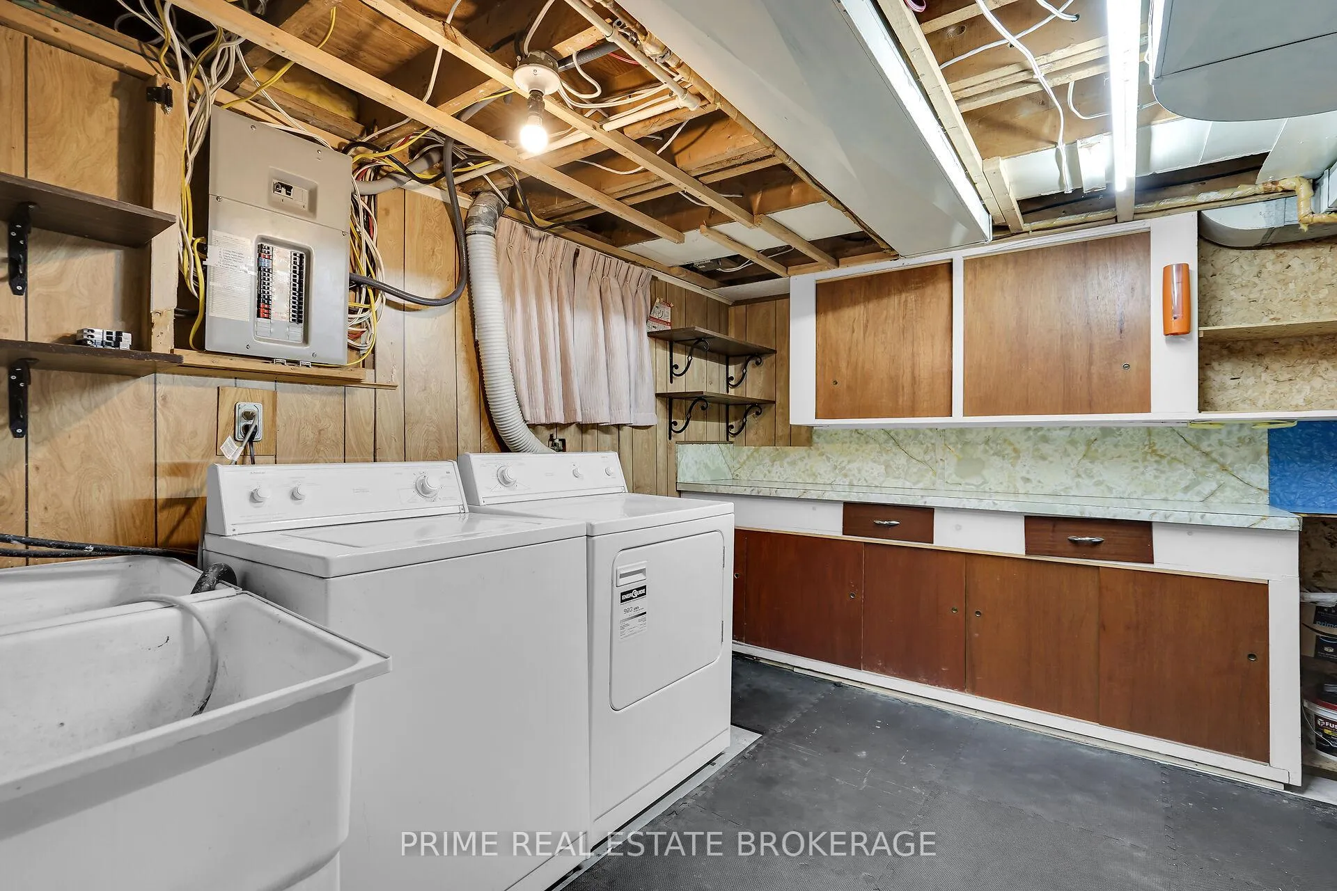 Photo 34 of 361 Spruce Street, London, East H — HOMEH