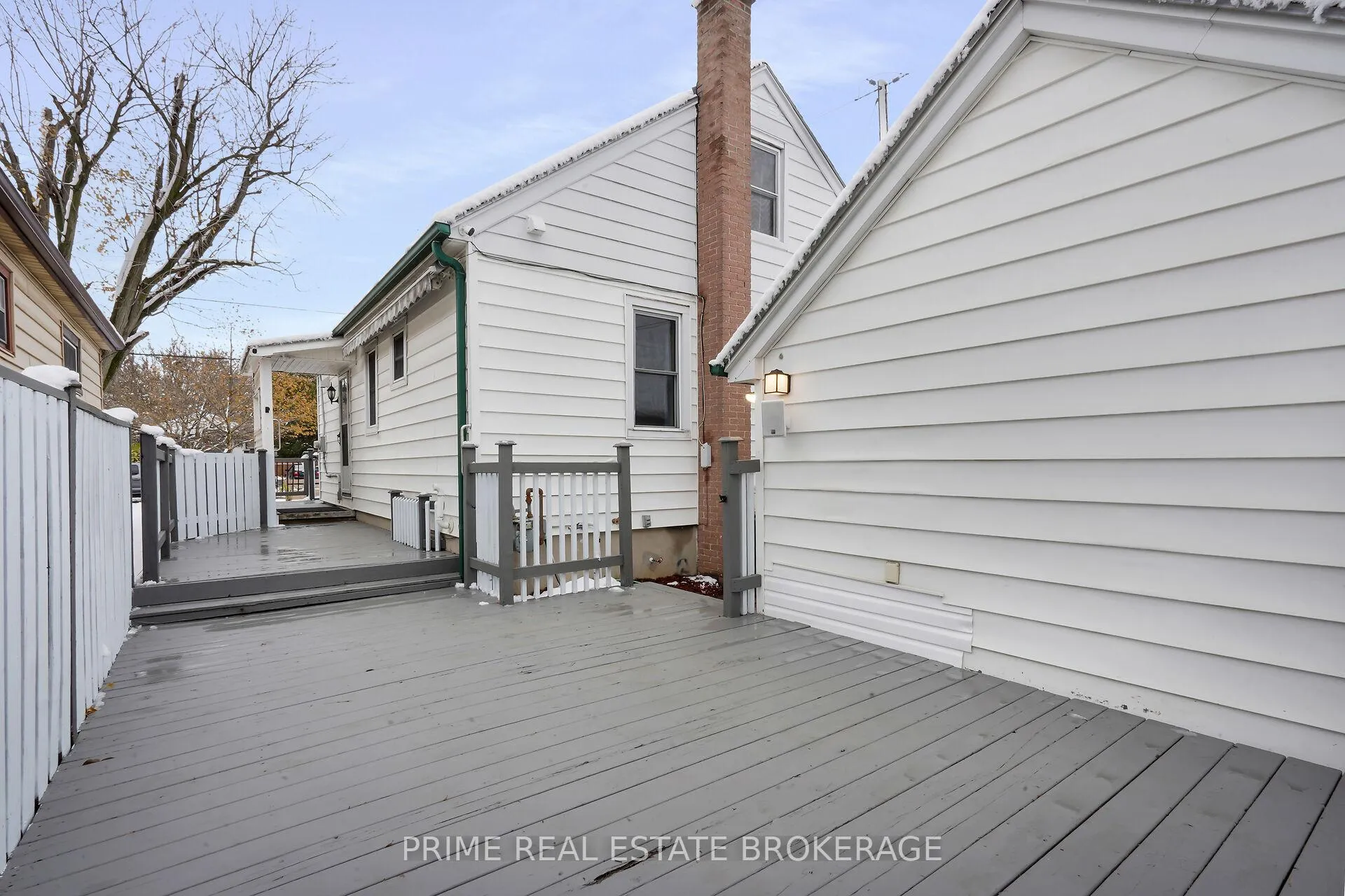 Photo 38 of 361 Spruce Street, London, East H — HOMEH