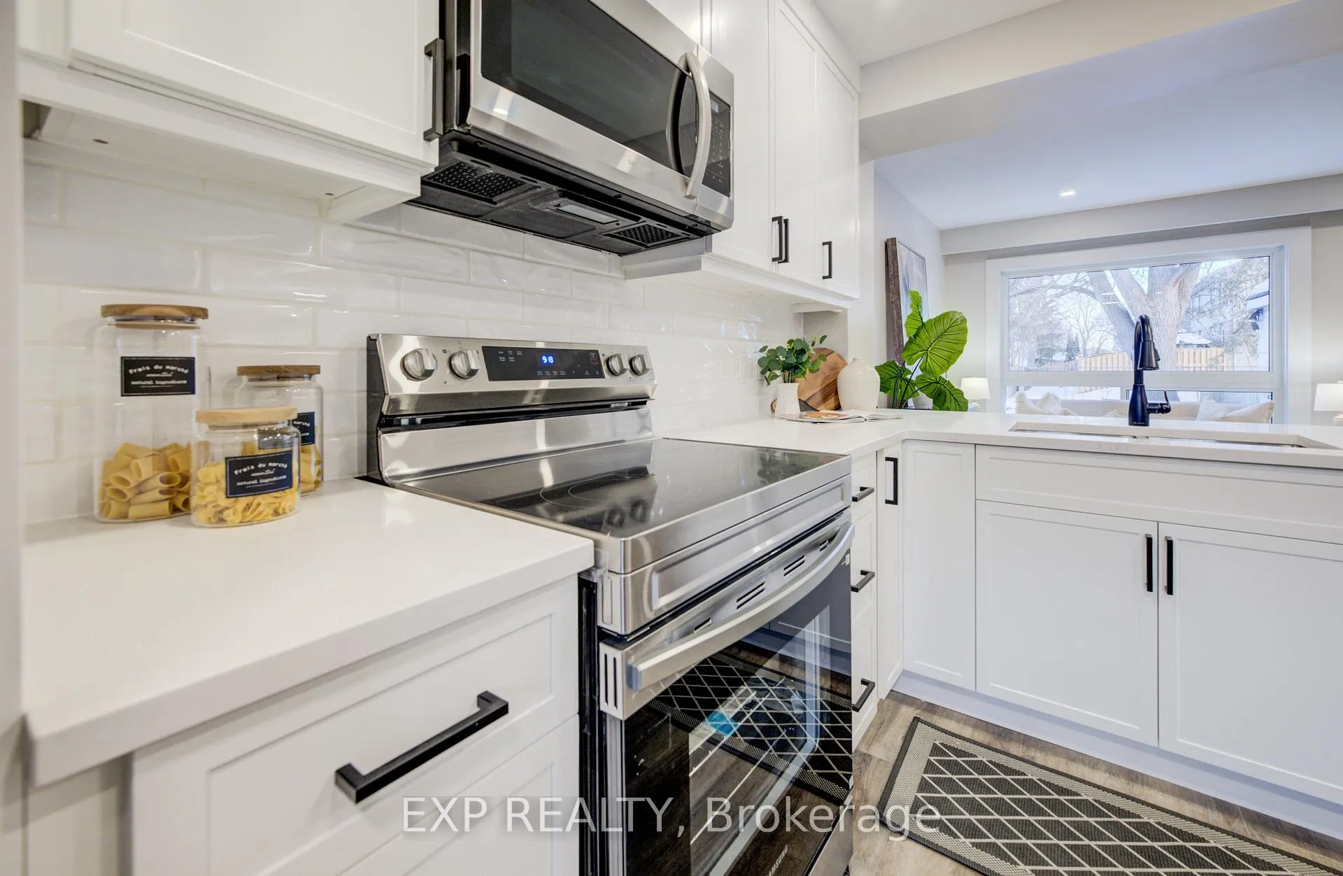 Photo 13 of 107 Baldwin Avenue, Brantford — HOMEH