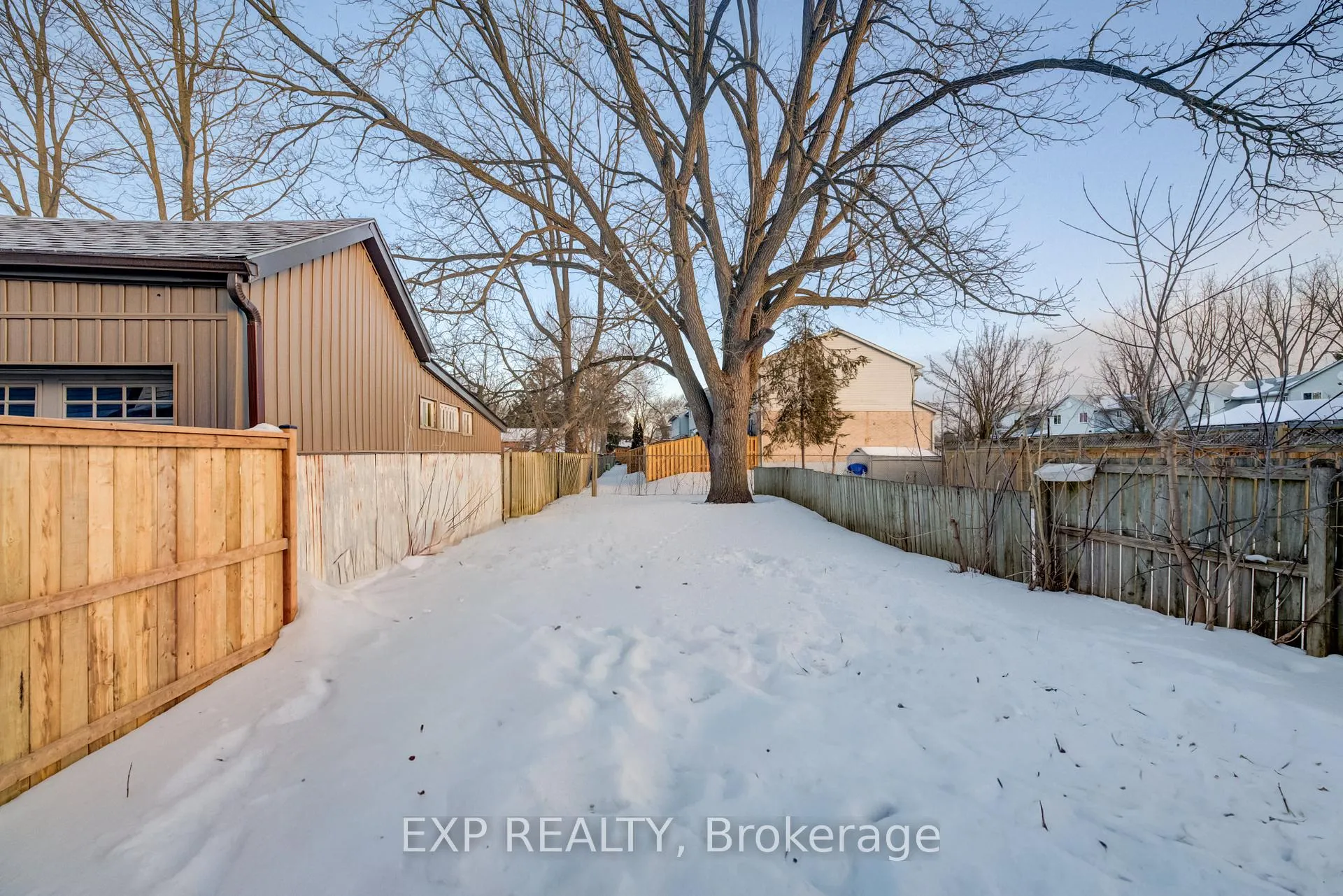 Photo 36 of 107 Baldwin Avenue, Brantford — HOMEH