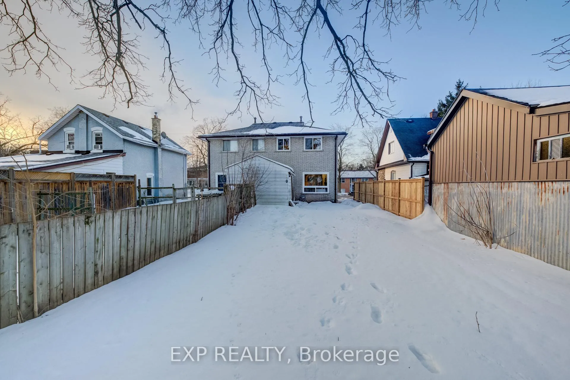 Photo 37 of 107 Baldwin Avenue, Brantford — HOMEH