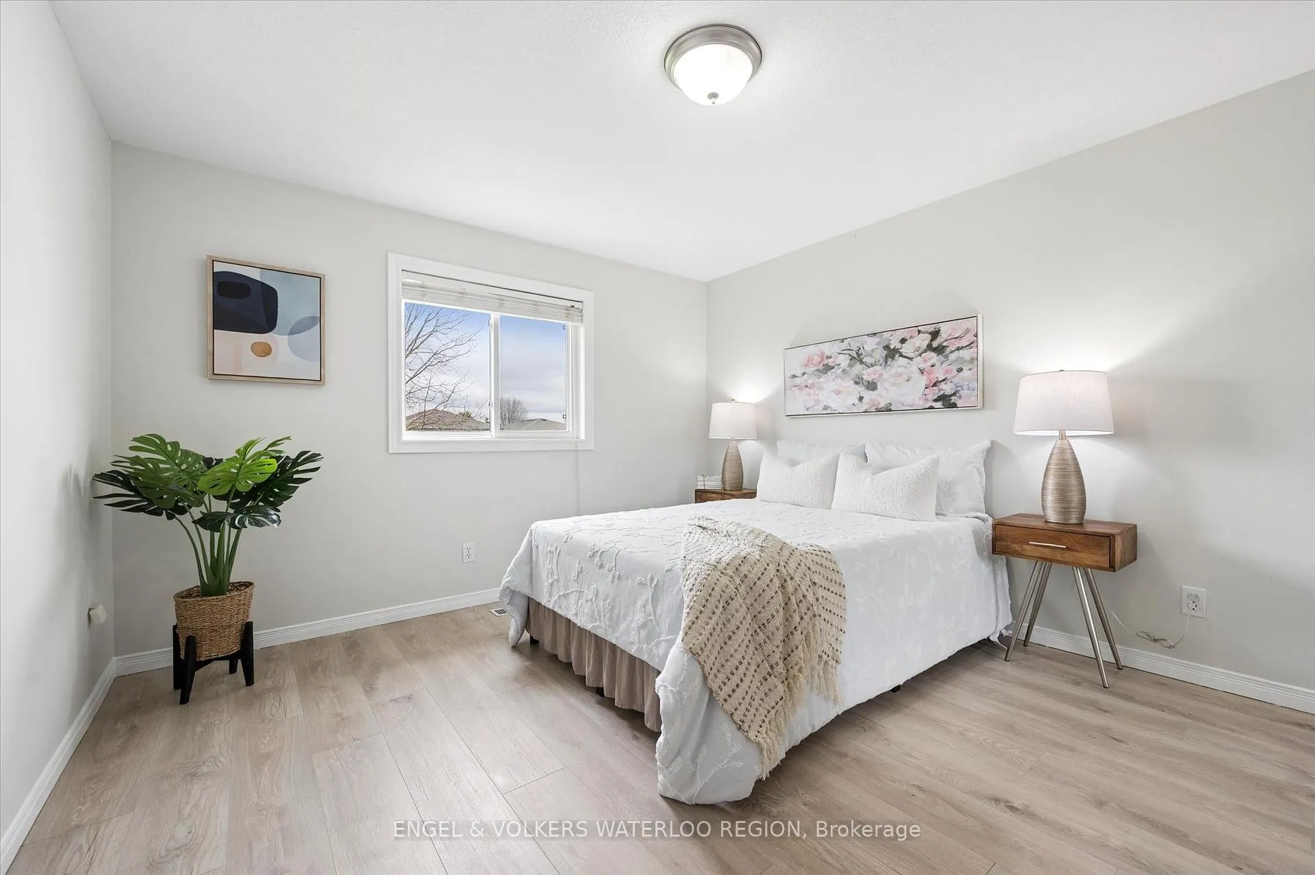 Photo 18 of 30 Beechmanor Crescent, Kitchener — HOMEH