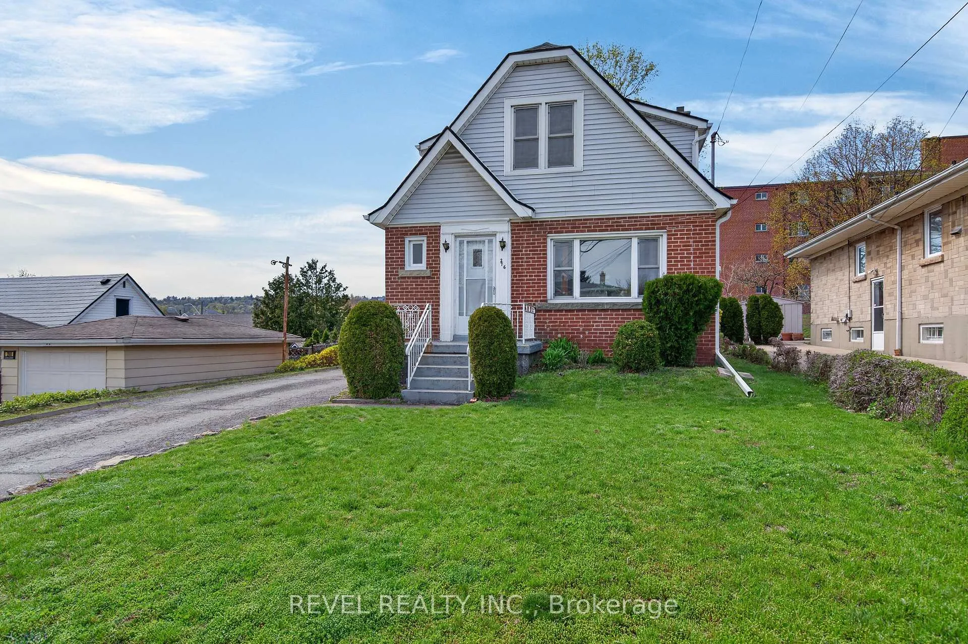 Photo 1 of 276 Glenholme Avenue, Hamilton, Glenview — HOMEH