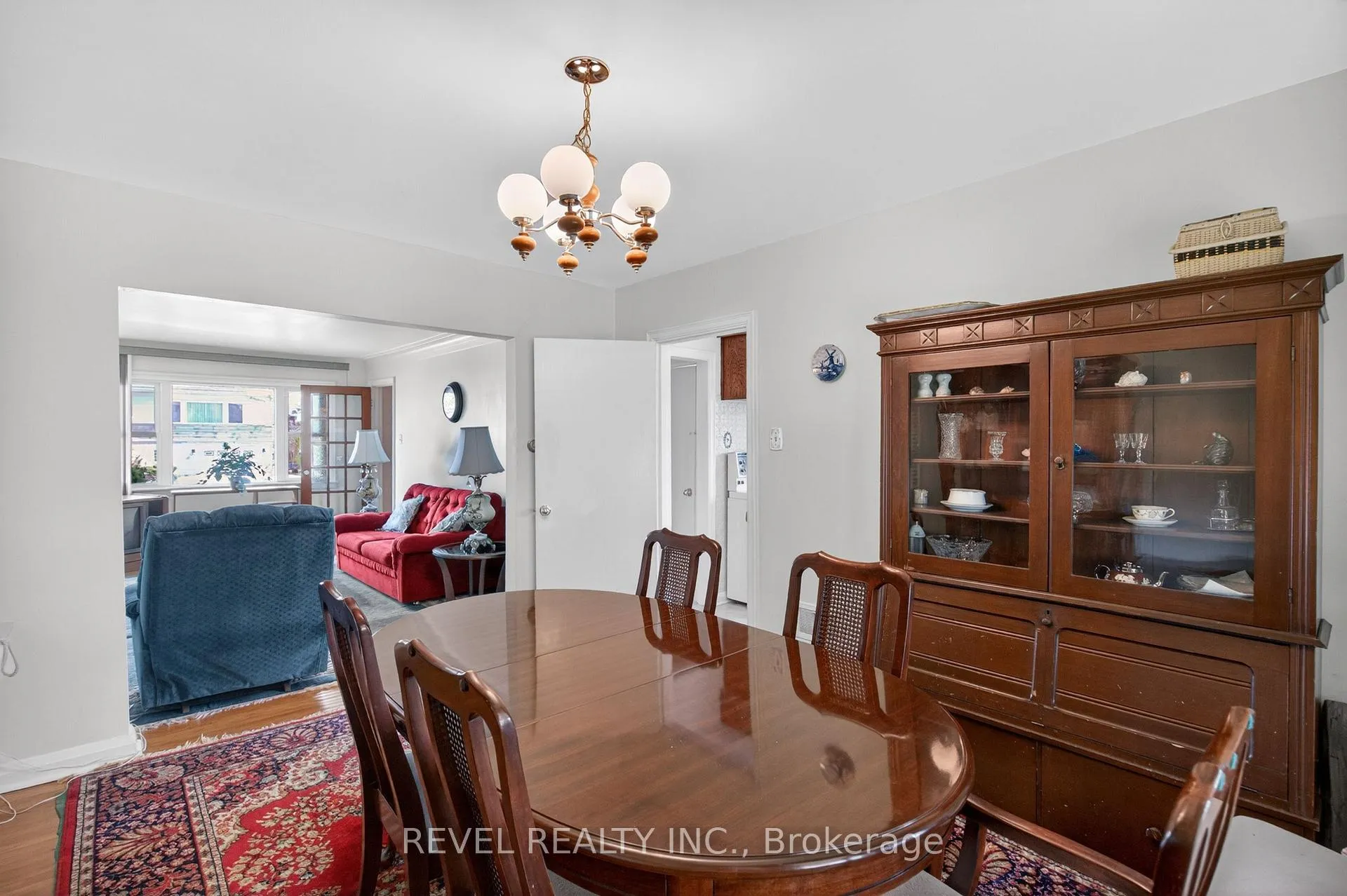 Photo 14 of 276 Glenholme Avenue, Hamilton, Glenview — HOMEH