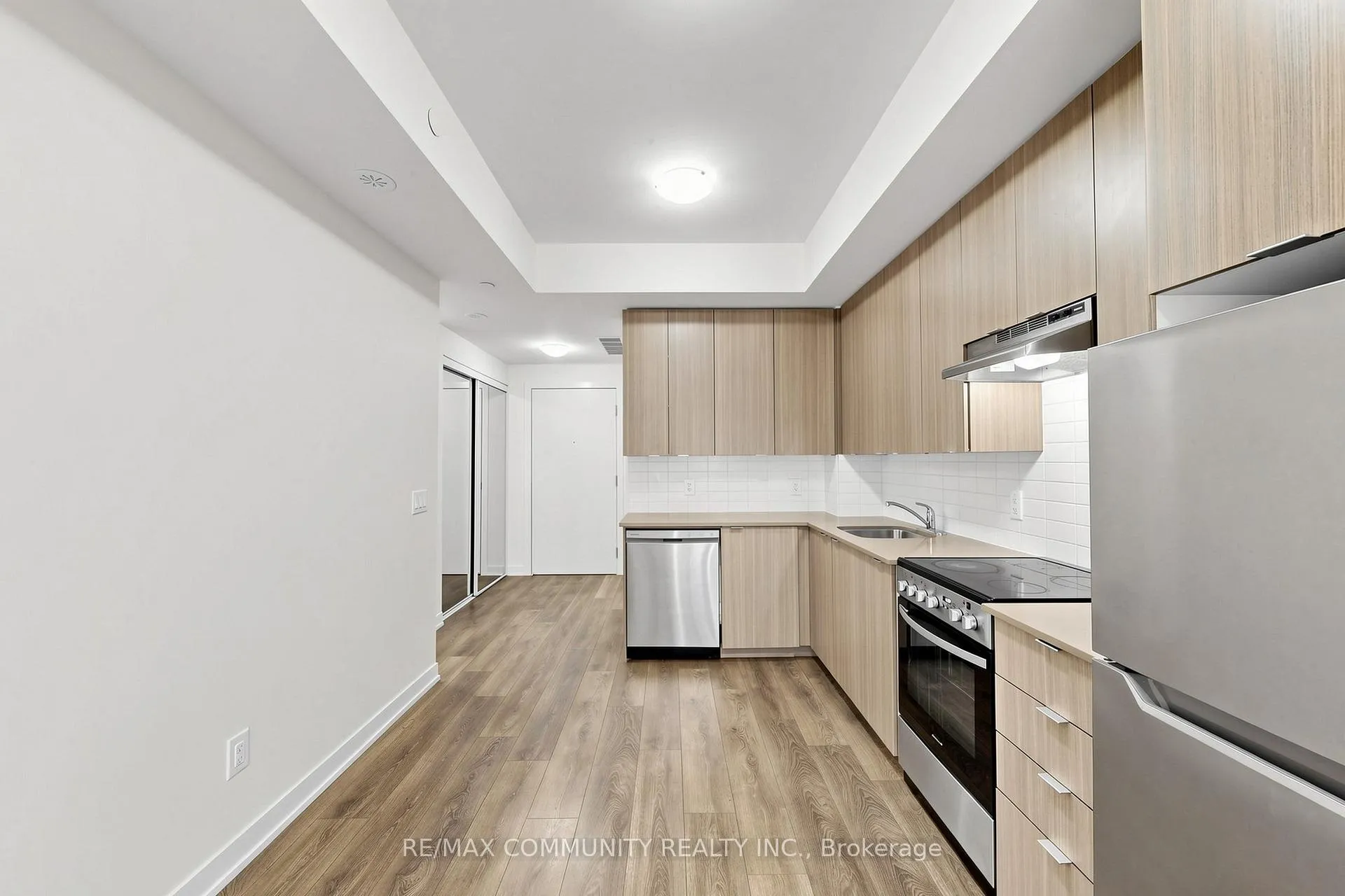 Photo 19 of Unit 315, 62 Sky Harbour Drive, Brampton, Bram West — HOMEH