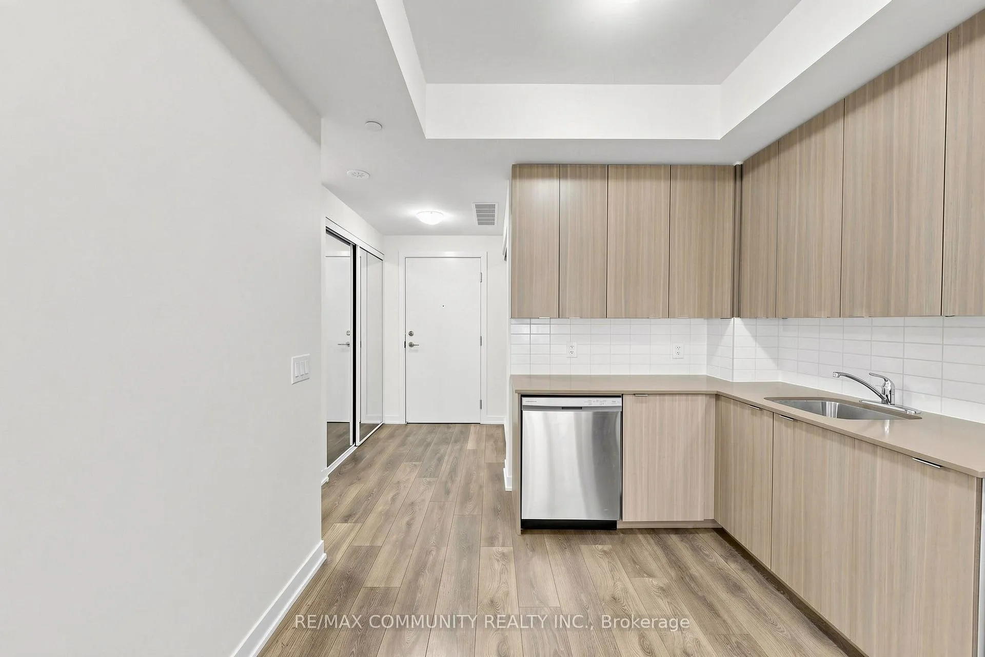 Photo 22 of Unit 315, 62 Sky Harbour Drive, Brampton, Bram West — HOMEH