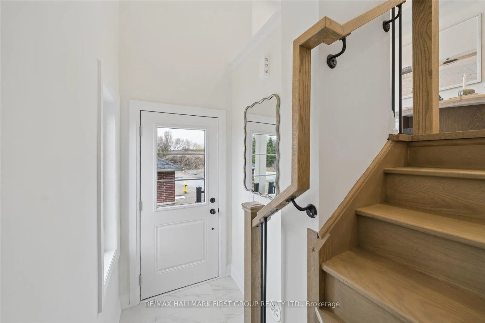Photo 3 of 1 Marret Lane, Clarington, Newcastle — HOMEH