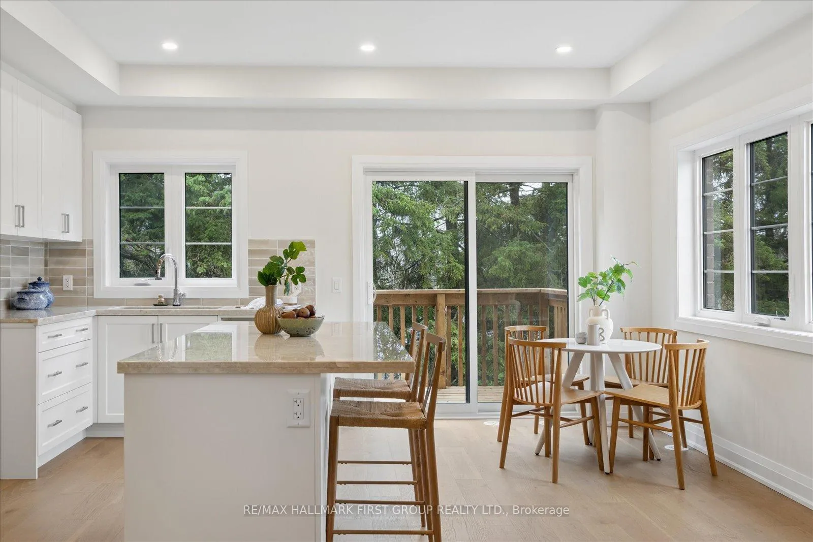 Photo 10 of 1 Marret Lane, Clarington, Newcastle — HOMEH