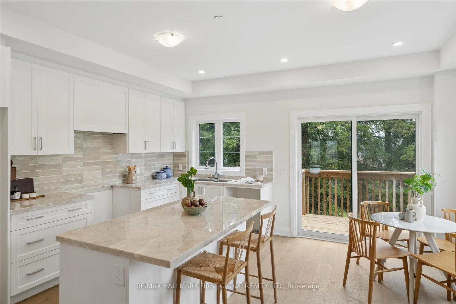Photo 11 of 1 Marret Lane, Clarington, Newcastle — HOMEH