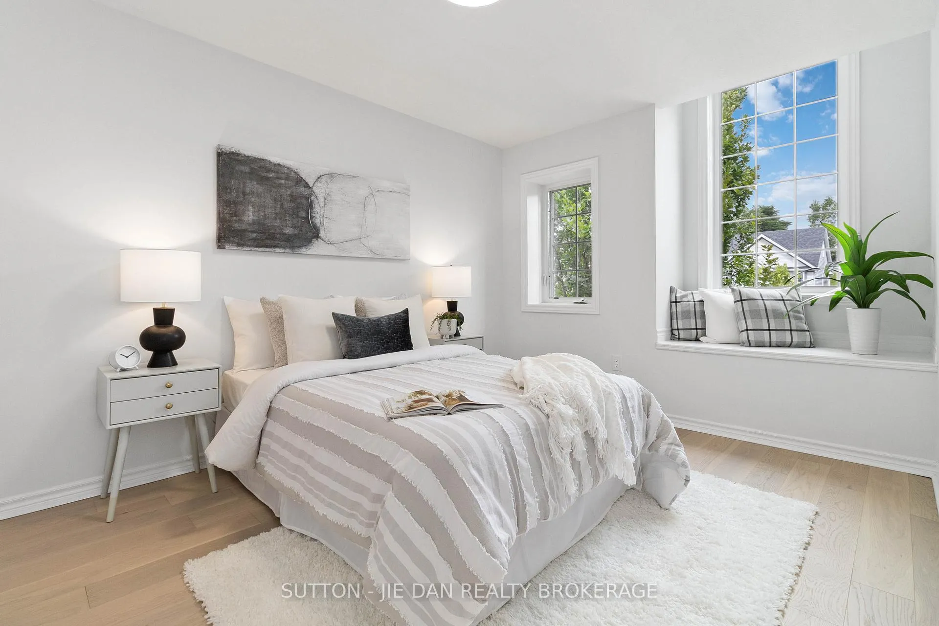 Photo 23 of 989 Mapleridge Street, London, North M — HOMEH